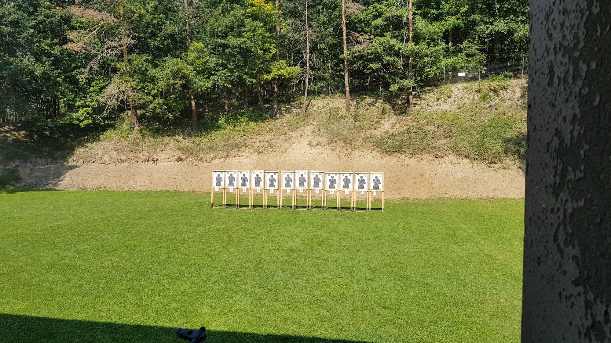 Střelecké balíčky pro 1-2 osoby: až 7 zbraní a 38 nábojů, služby instruktora i zapůjčení chráničů
