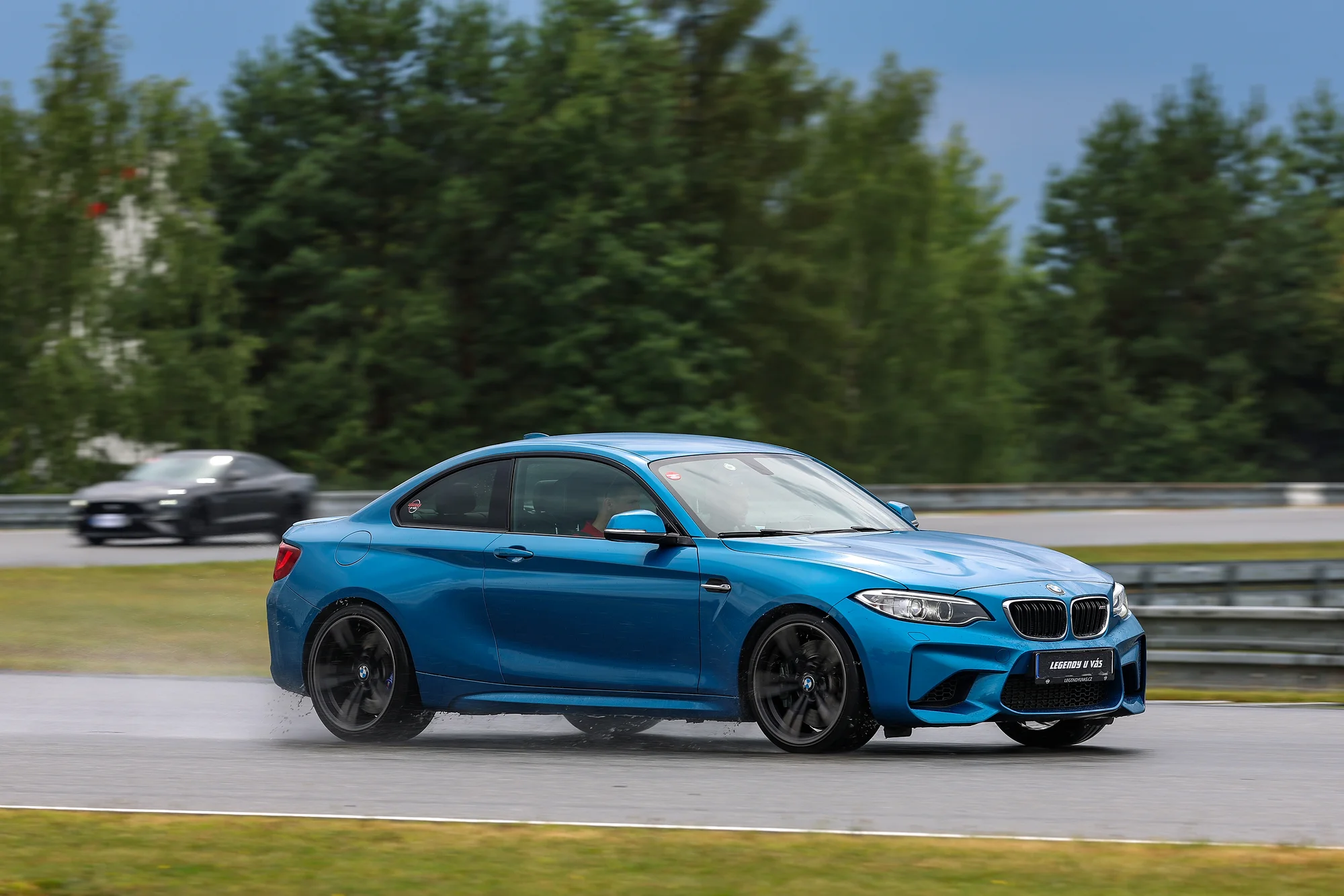 Jízda na okruhu v BMW M2 F87: Most, Brno, Sosnová nebo Hradec