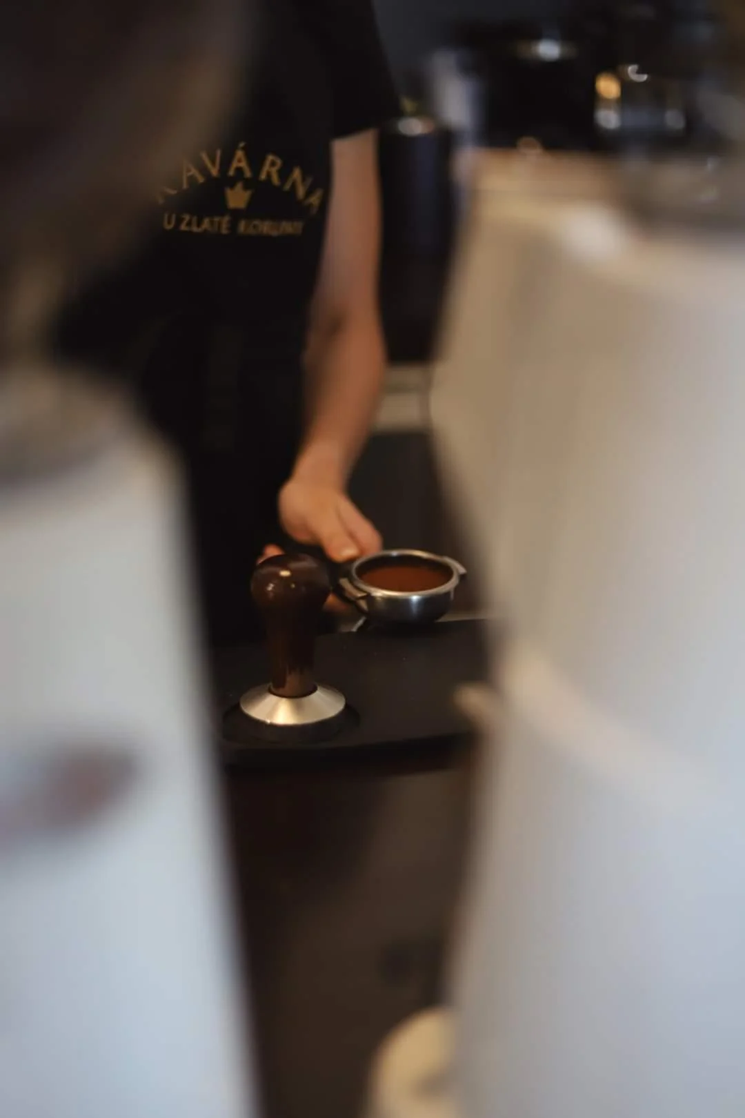 Na šálek kávy do Zlaté Koruny: cappuccino nebo caffè latte pro dvě osoby