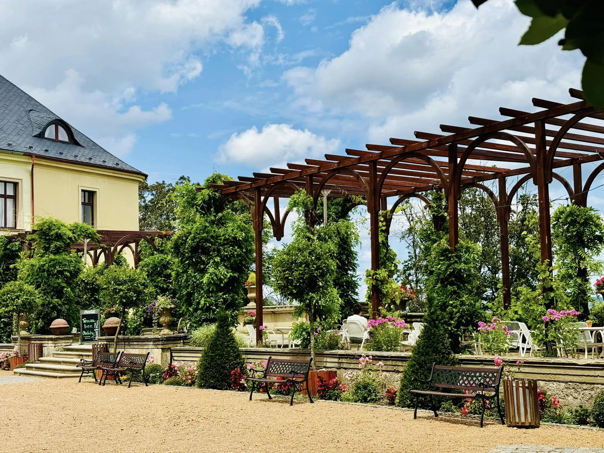 Pohádková romantika v Chateau Zbiroh: večeře v krčmě, wellness a prohlídka zámku