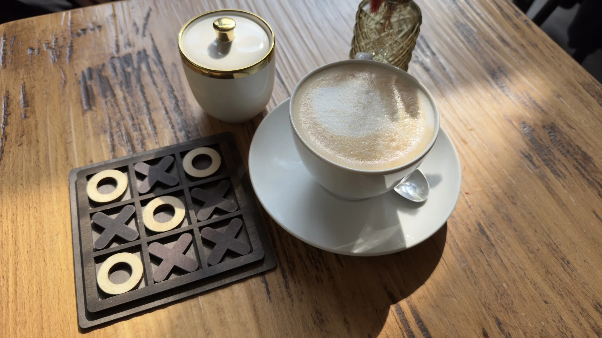 Na šálek kávy do Zlaté Koruny: cappuccino nebo caffè latte pro dvě osoby
