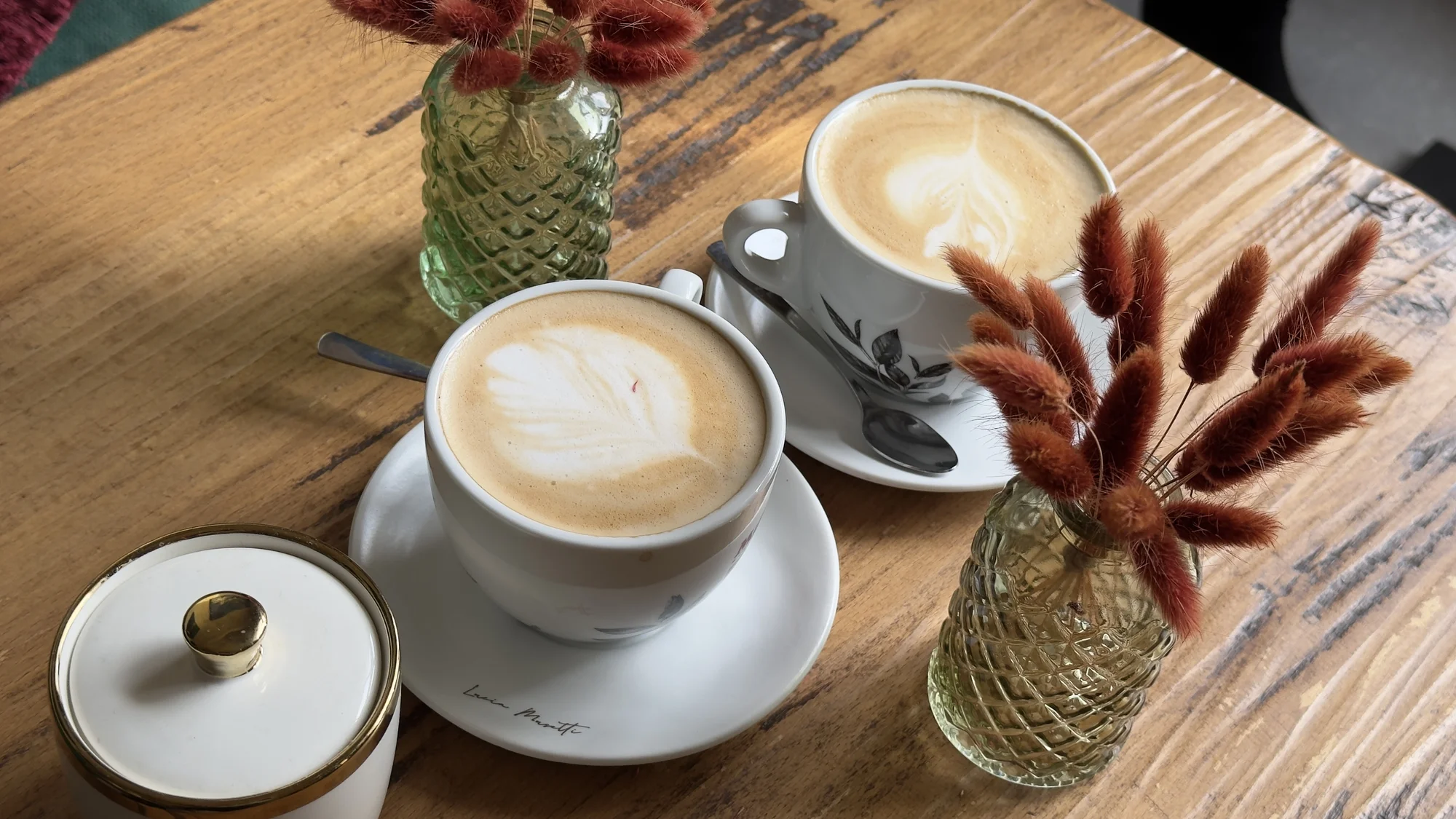 Na šálek kávy do Zlaté Koruny: cappuccino nebo caffè latte pro dvě osoby