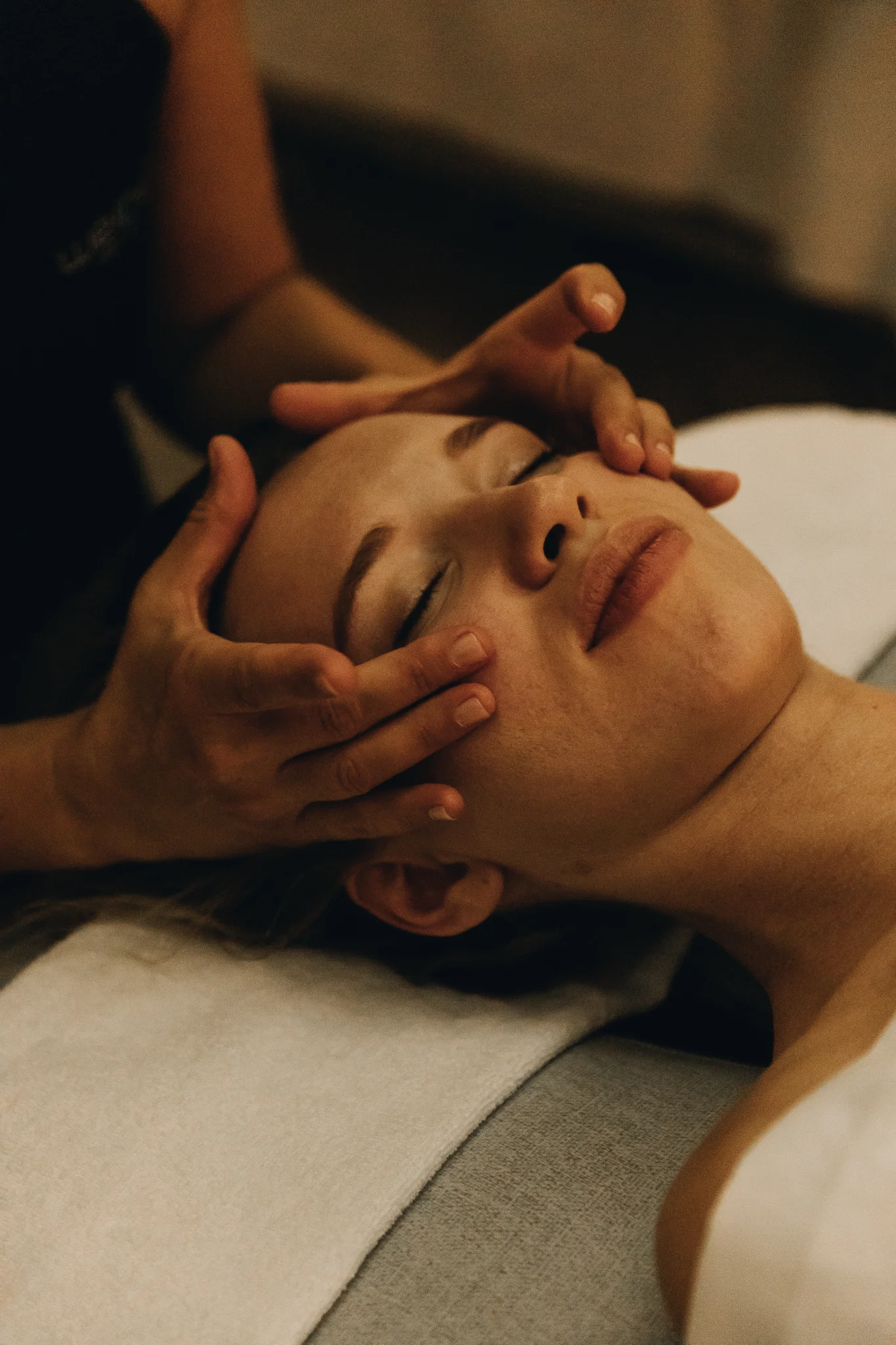 Relaxační balíčky s masáží, privátní koupelí a vstupem do wellness