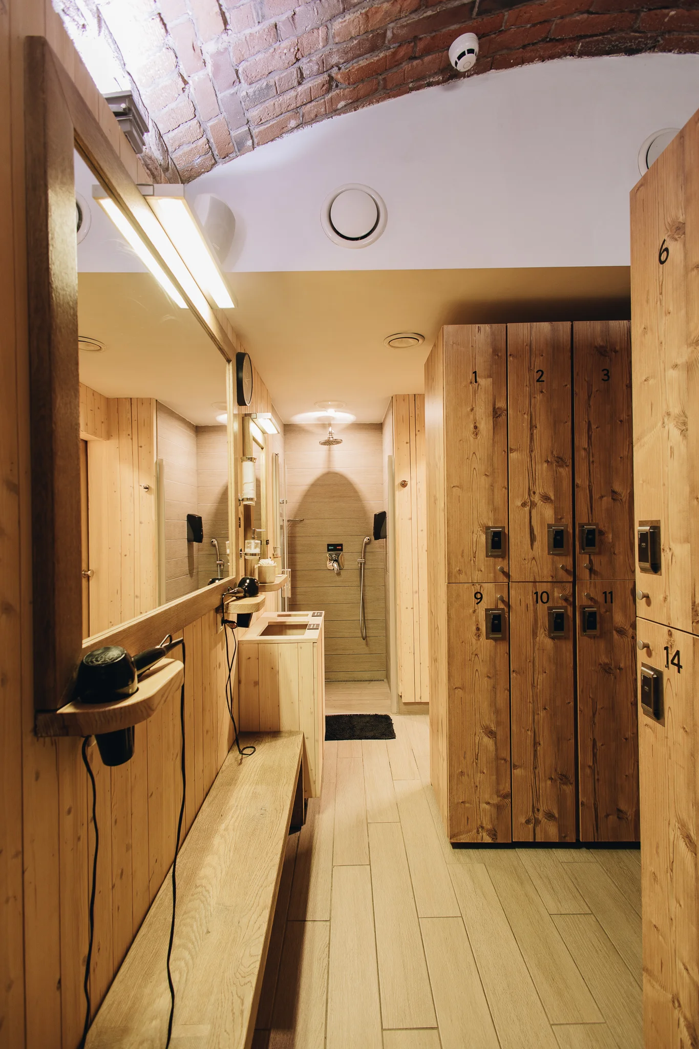 Relaxační balíčky s masáží, privátní koupelí a vstupem do wellness