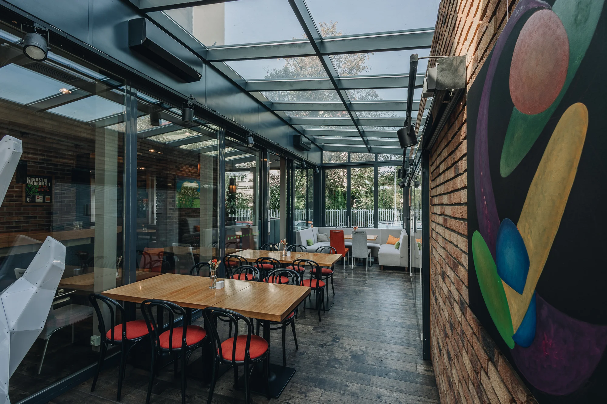 Salut Restaurant: voucher v hodnotě 600-1800 Kč na speciality české i mezinárodní kuchyně