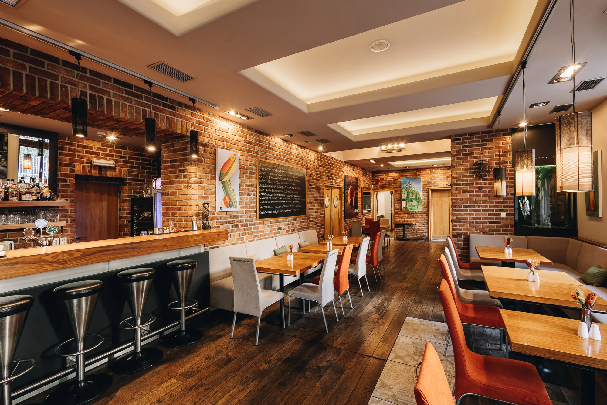 Salut Restaurant: voucher v hodnotě 600-1800 Kč na speciality české i mezinárodní kuchyně