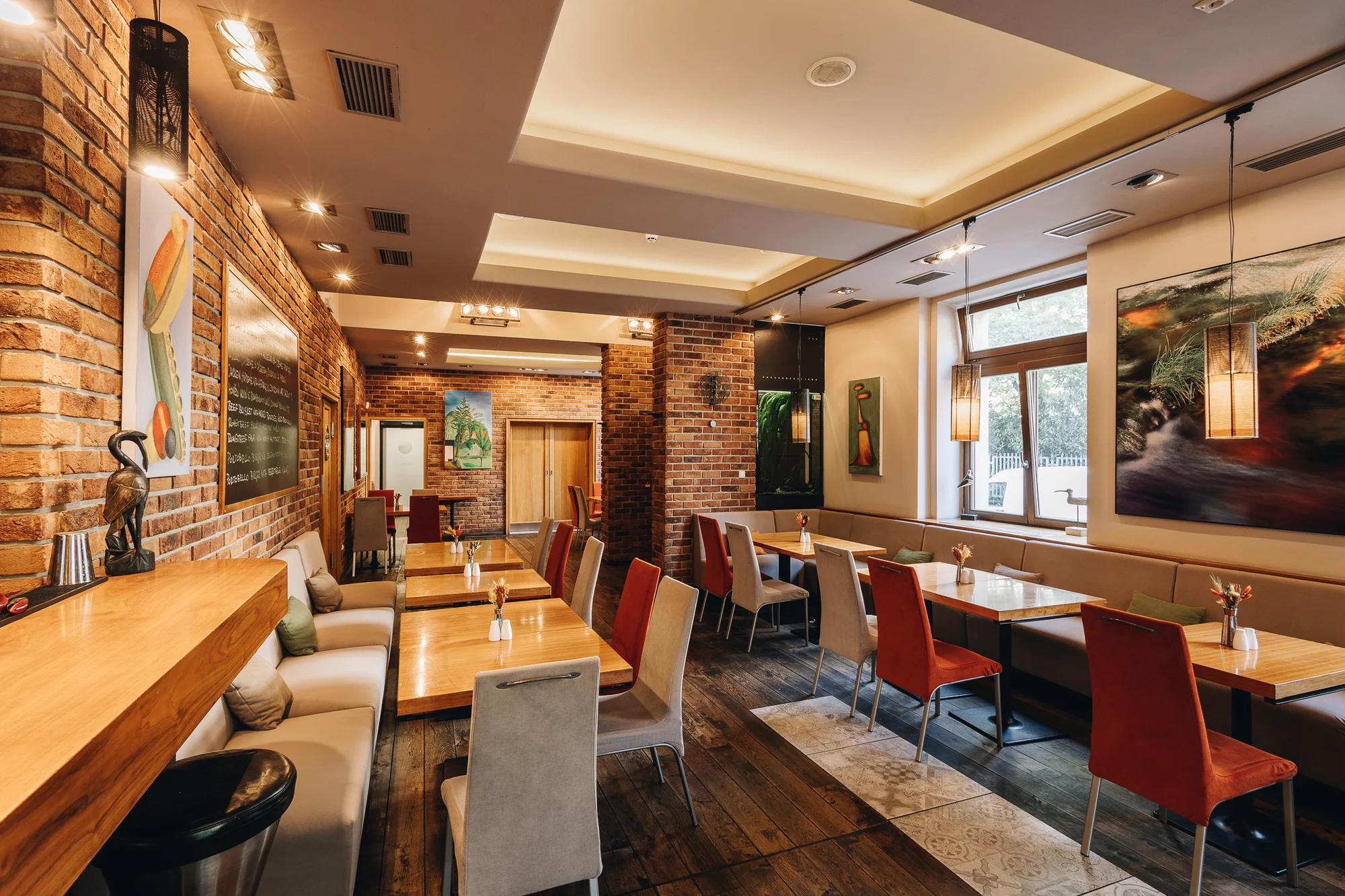 Salut Restaurant: voucher v hodnotě 600-1800 Kč na speciality české i mezinárodní kuchyně