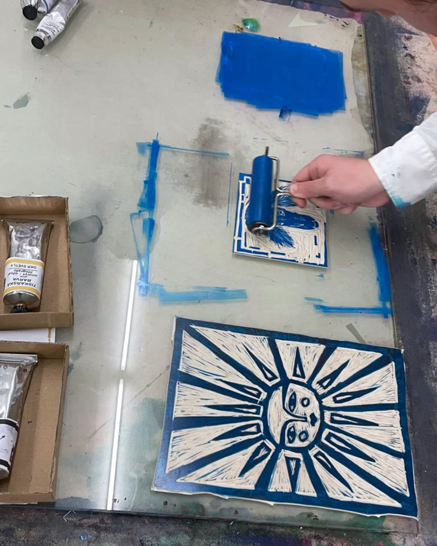 Výtvarný kurz v grafické dílně: linoryt pro 1–2 osoby