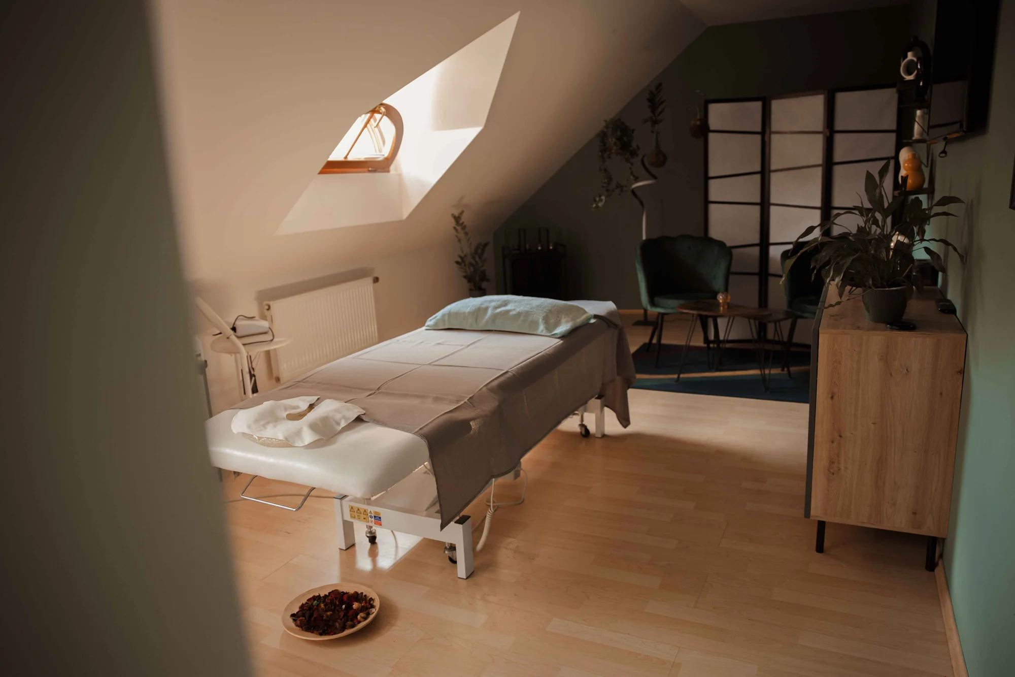 60-90 min voňavého relaxu: masáž a peeling s kávou, levandulí, kokosem