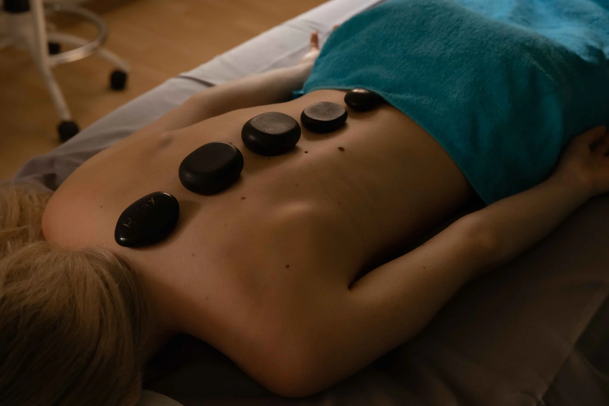 Otevřené vouchery na všechny služby estetického a wellness salonu v hodnotě 1000 až 3000 Kč