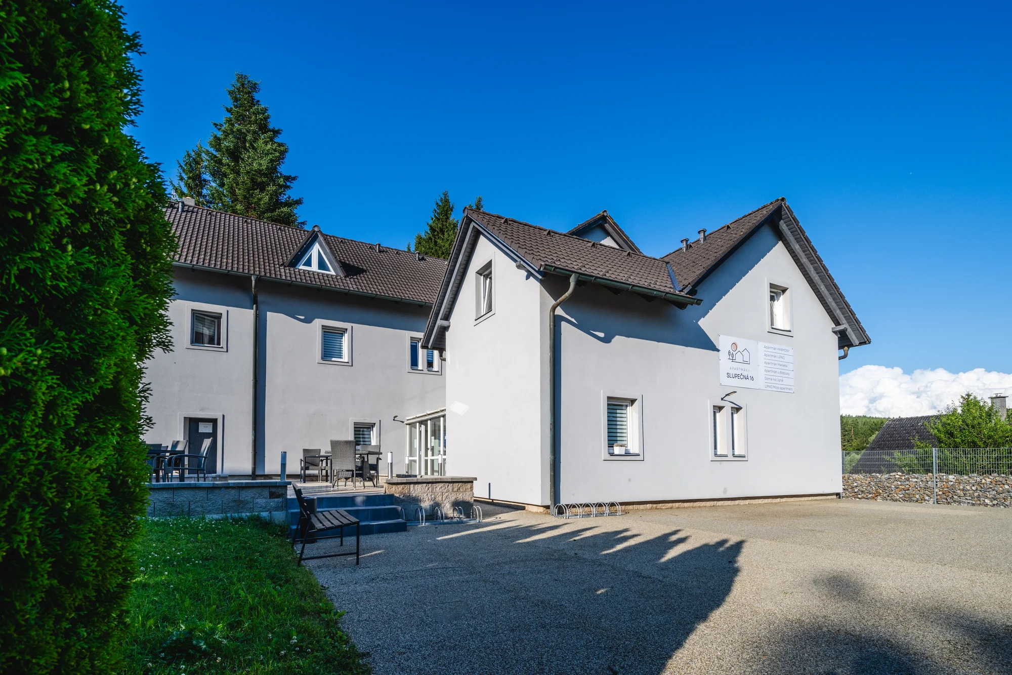 Apartmán na Lipně až pro 6 osob kousek od stezky v korunách