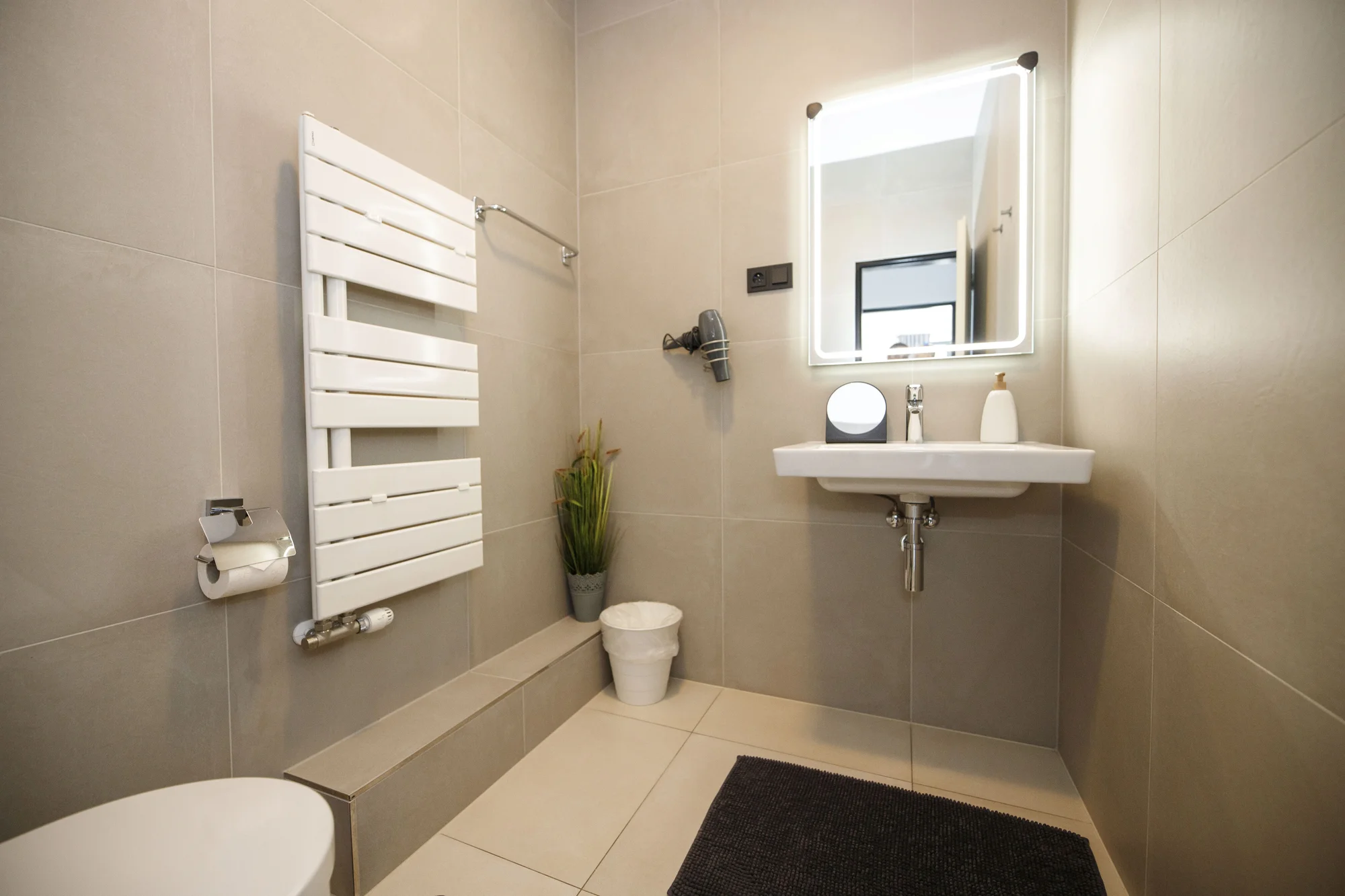 Relax v Harrachově: pokoj nebo apartmán s privátní vířivkou a snídaní