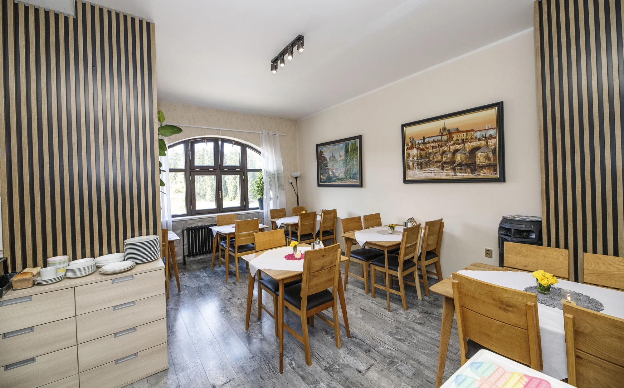 Relax v Harrachově: pokoj nebo apartmán s privátní vířivkou a snídaní
