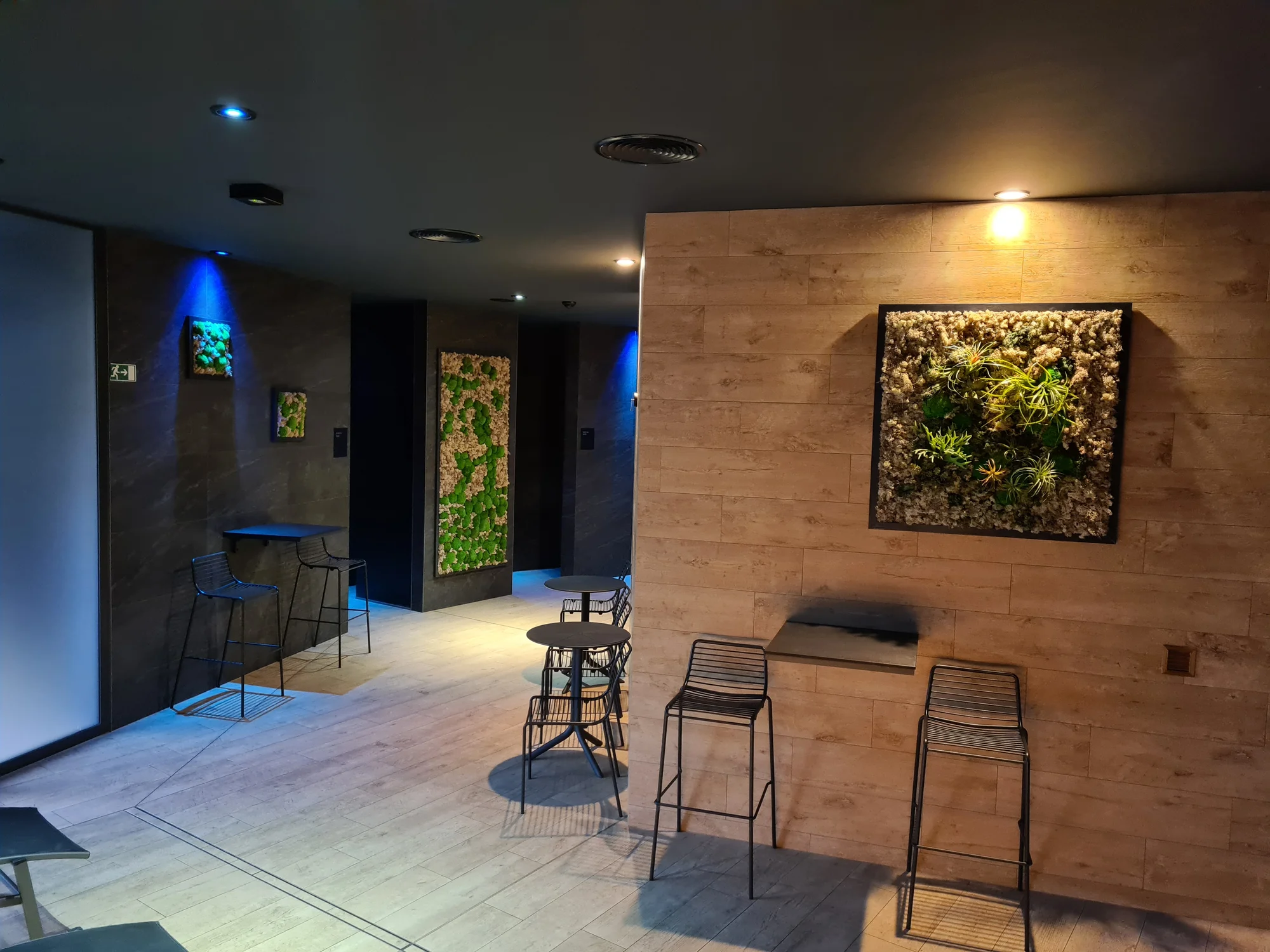 Na 120 minut do veřejného wellness: několik saun, parní kabina, vířivka