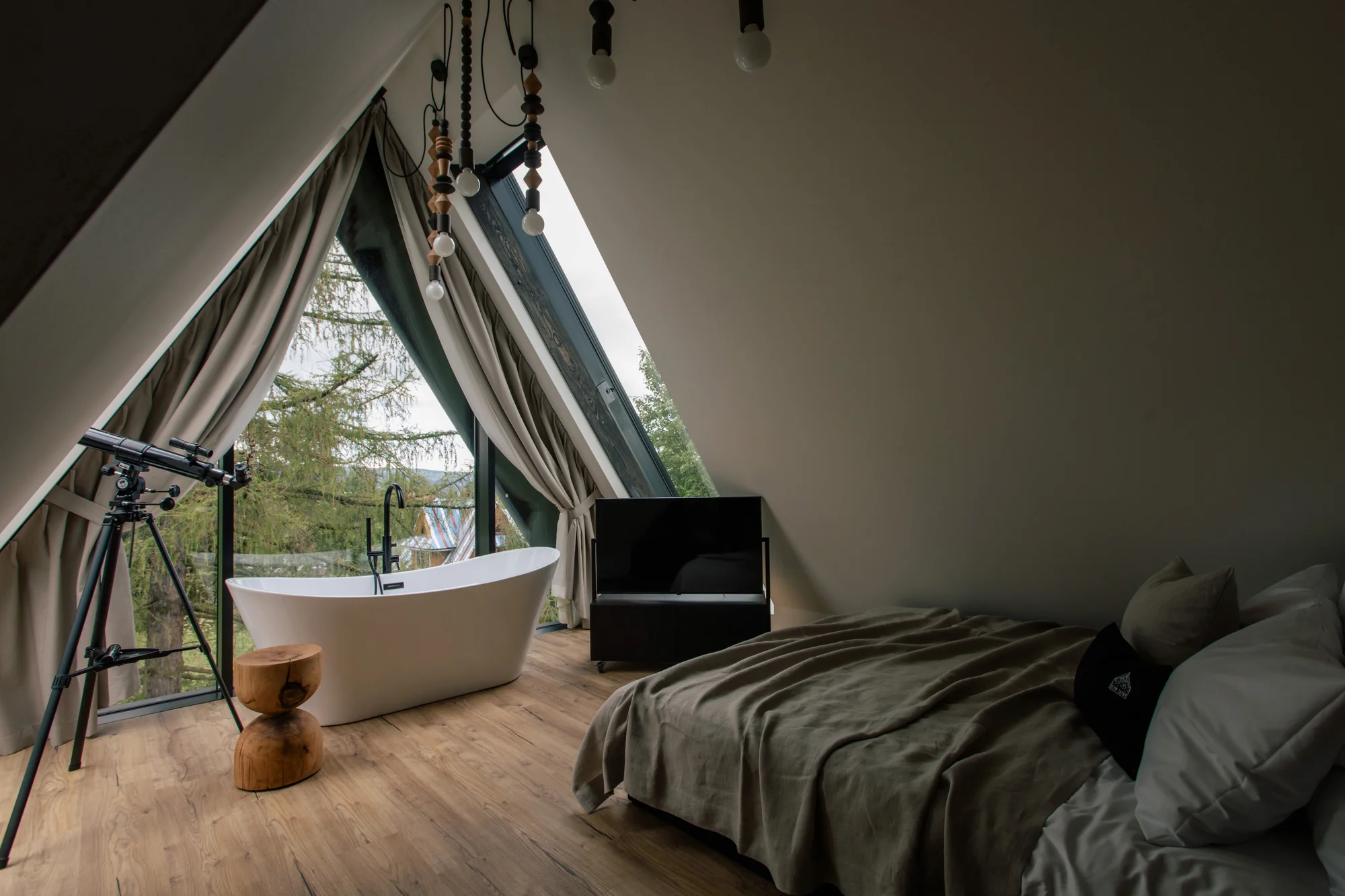 Odpočiňte si uprostřed přírody: luxusní boutique resort se snídaní a wellness u Tatranského národního parku