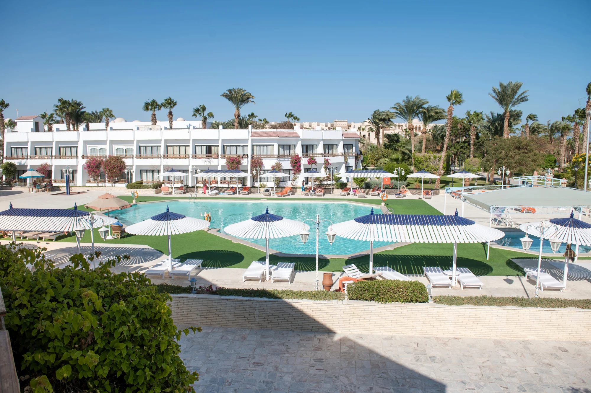 Na 7 nocí letecky do Hurghady: The Grand Hotel***+ přímo u pláže, all inclusive i bazén