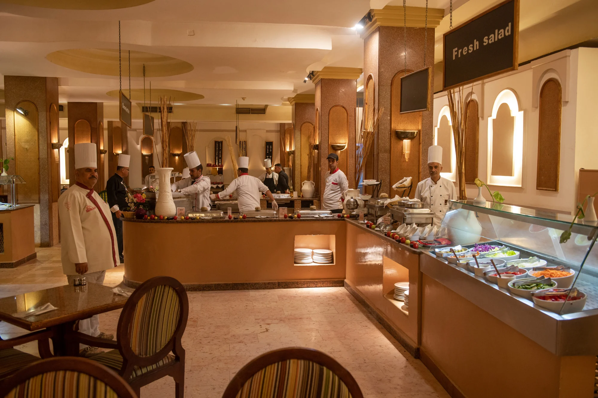 Na 7 nocí letecky do Hurghady: The Grand Hotel***+ přímo u pláže, all inclusive i bazén