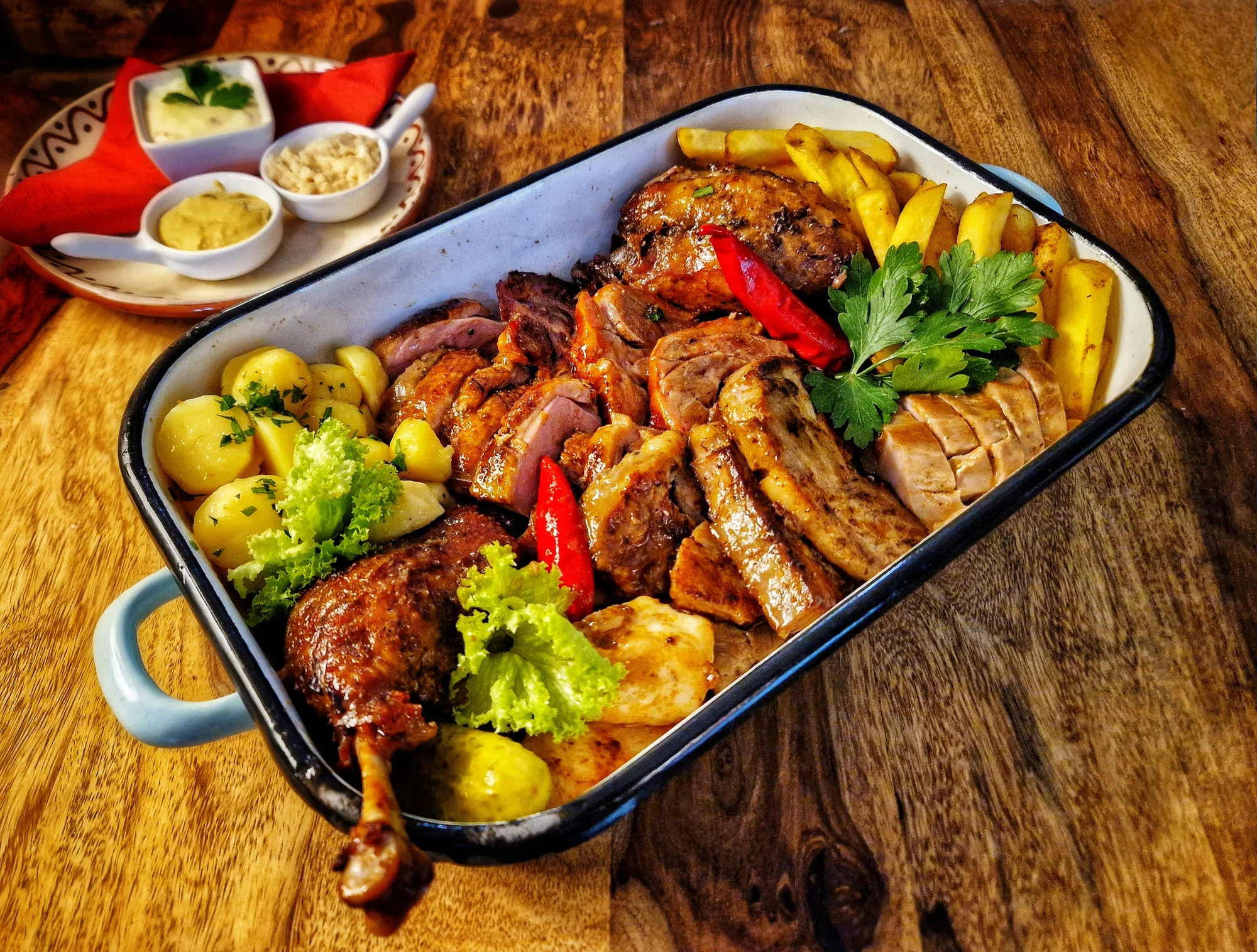 Pivovarské hody: kachní nebo masové menu s ochutnávkou piv a čokolád i pivní lázně