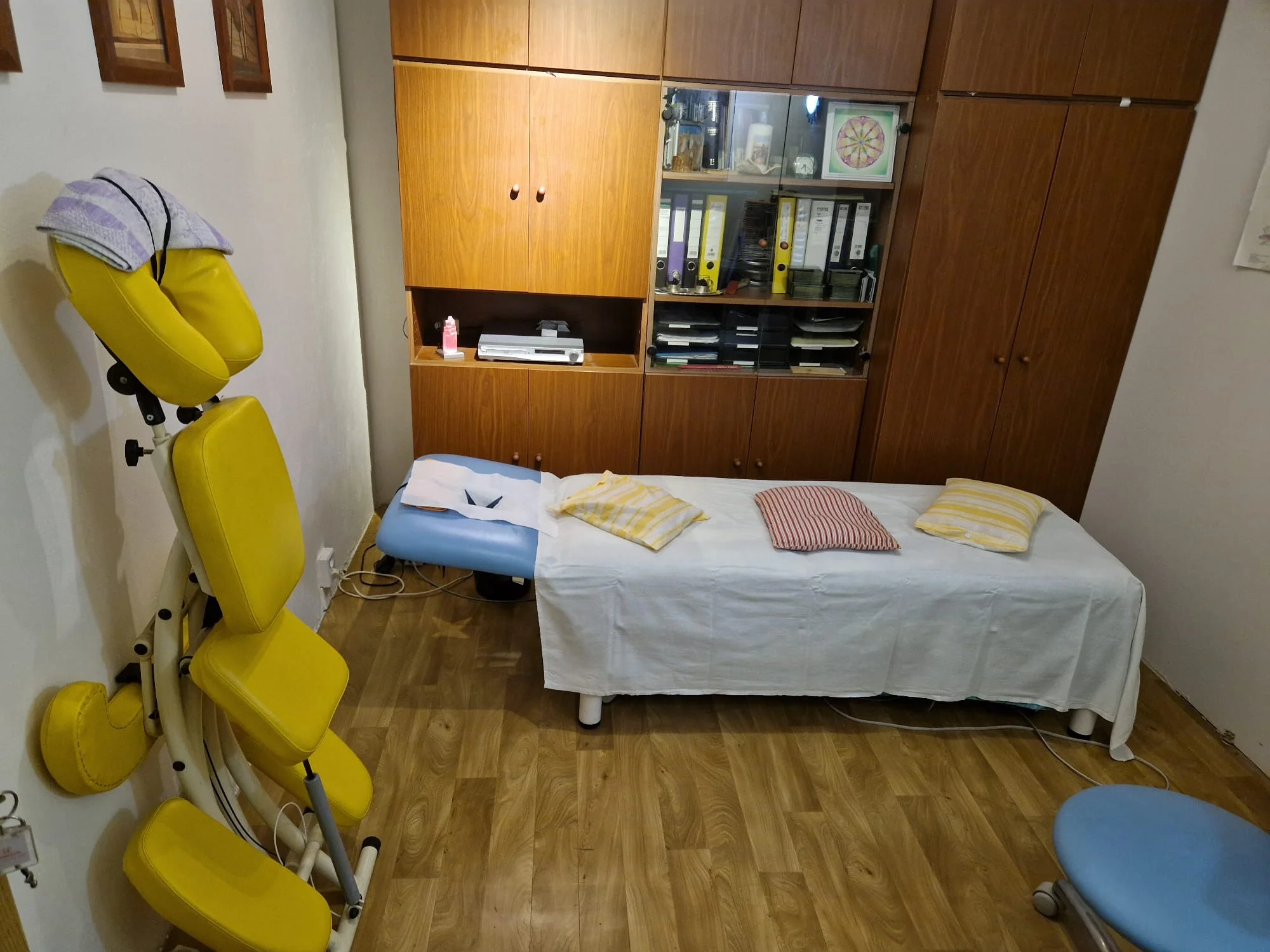 Baňky,masáž zad, šíje, celého těla i komplexní reflexní terapie: 45-105 min. relaxu