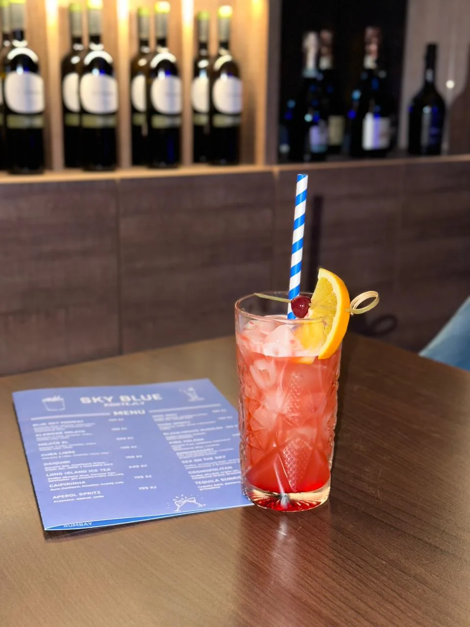 Drinky v centru Prahy pro 1 nebo 2 osoby: caipirinha, cosmopolitan, gin & tonic a další