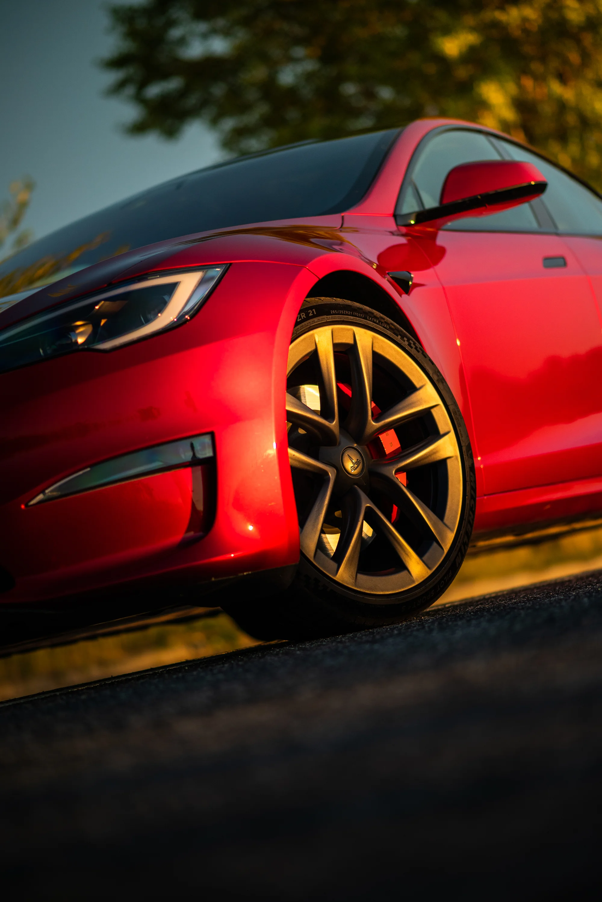 Ovládněte 1 020 koní v Tesle Model S Plaid: 30–120 min. spolujízdy i řízení