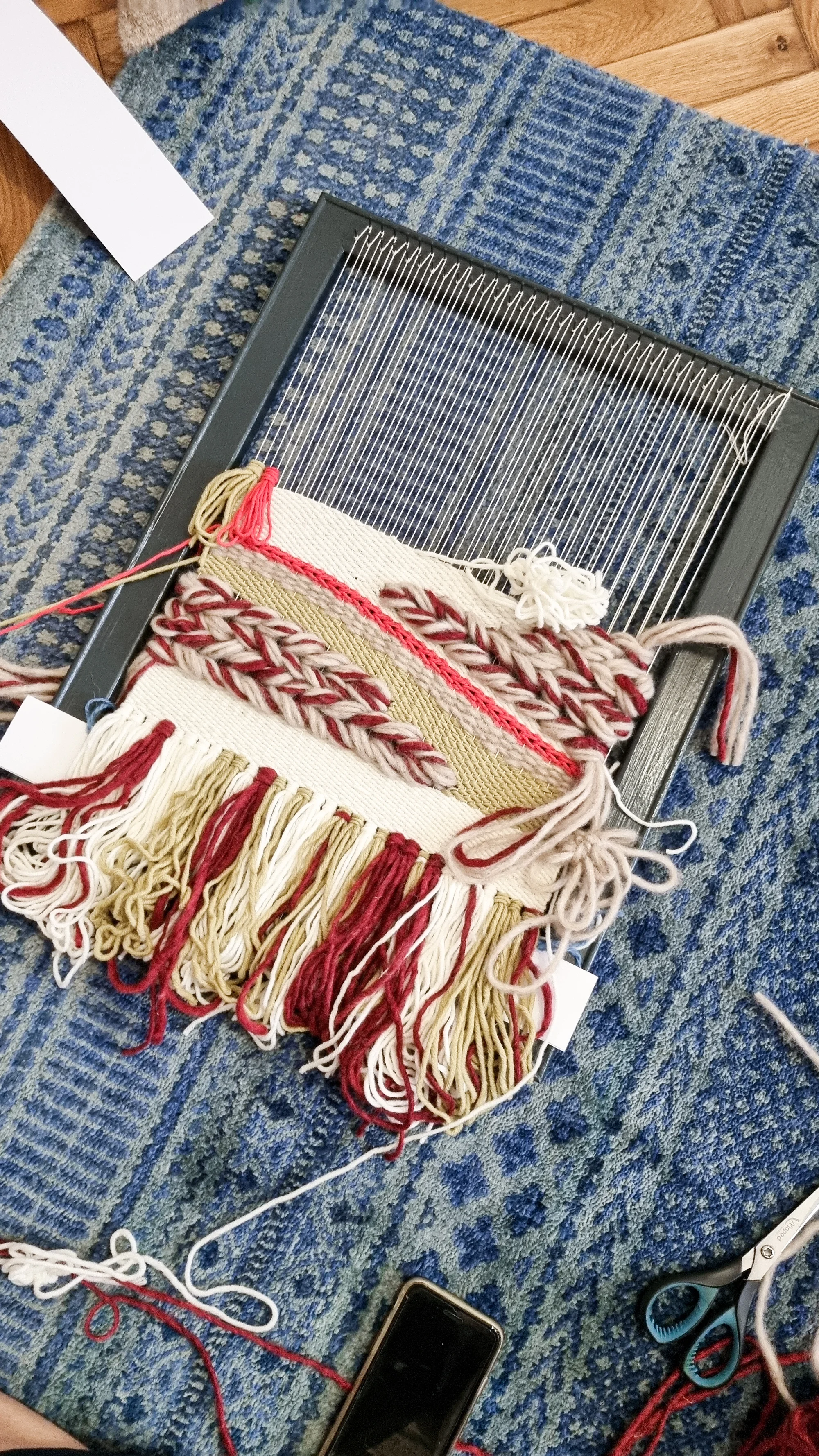 Odpočinkové kurzy tkaní: úplné základy, tvorba podtácku i tapiserie