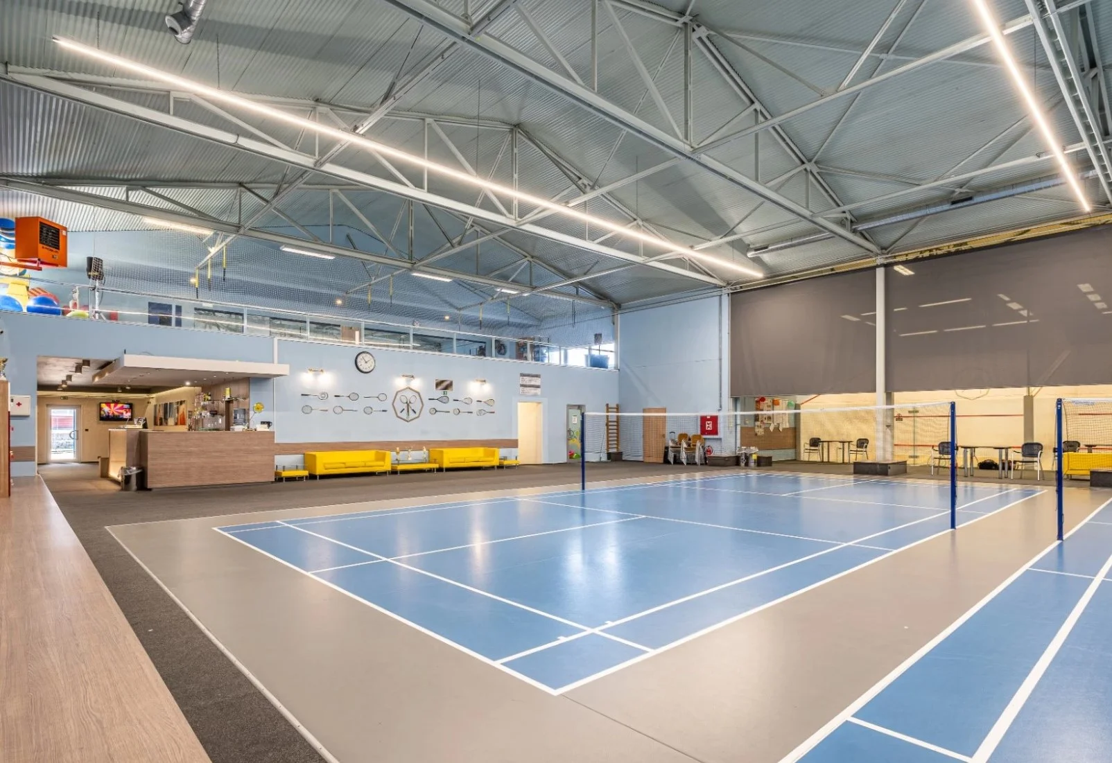 Dejte si do těla: hodina squashe nebo badmintonu ve všední dny