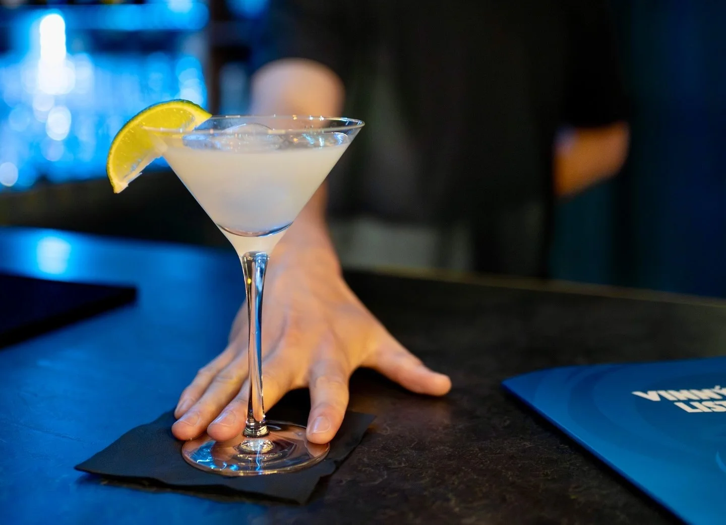 Drinky v centru Prahy pro 1 nebo 2 osoby: caipirinha, cosmopolitan, gin & tonic a další