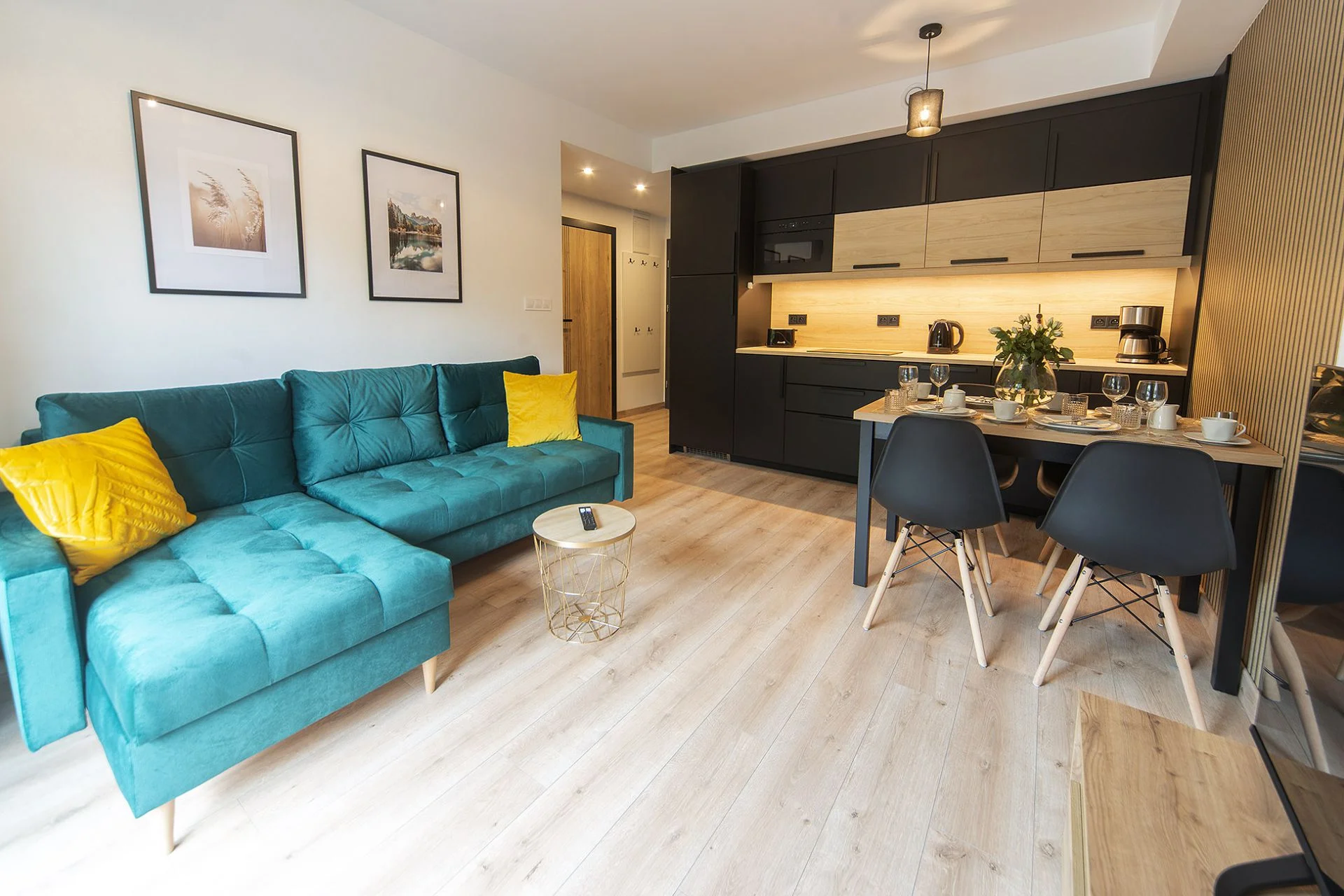 Apartmány až pro 6 osob ve Szklarske Porębě: sauna v ceně, možnost snídaní, blízko skiraeál i zábavní parky
