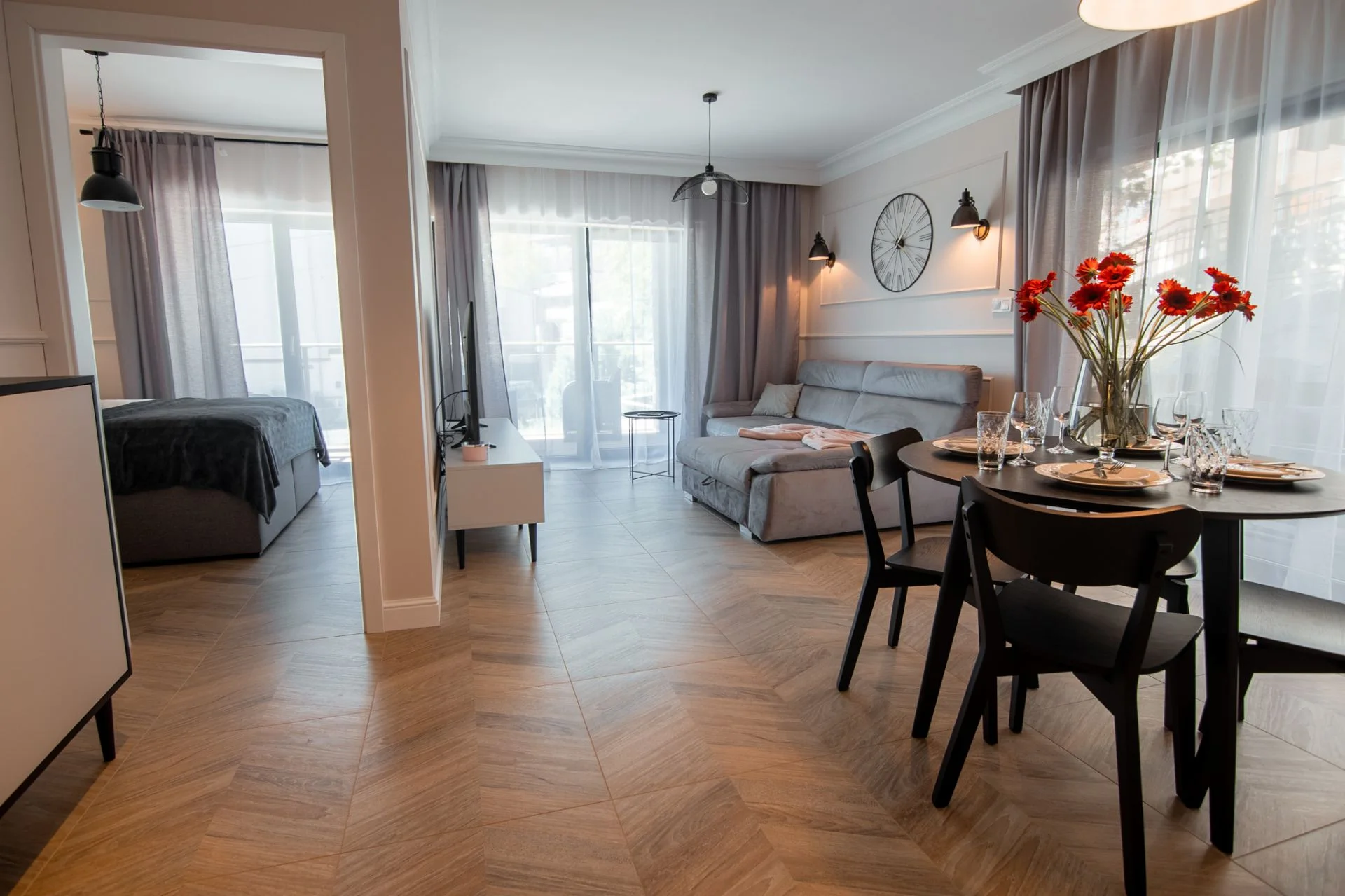Apartmány až pro 6 osob ve Szklarske Porębě: sauna v ceně, možnost snídaní, blízko skiraeál i zábavní parky