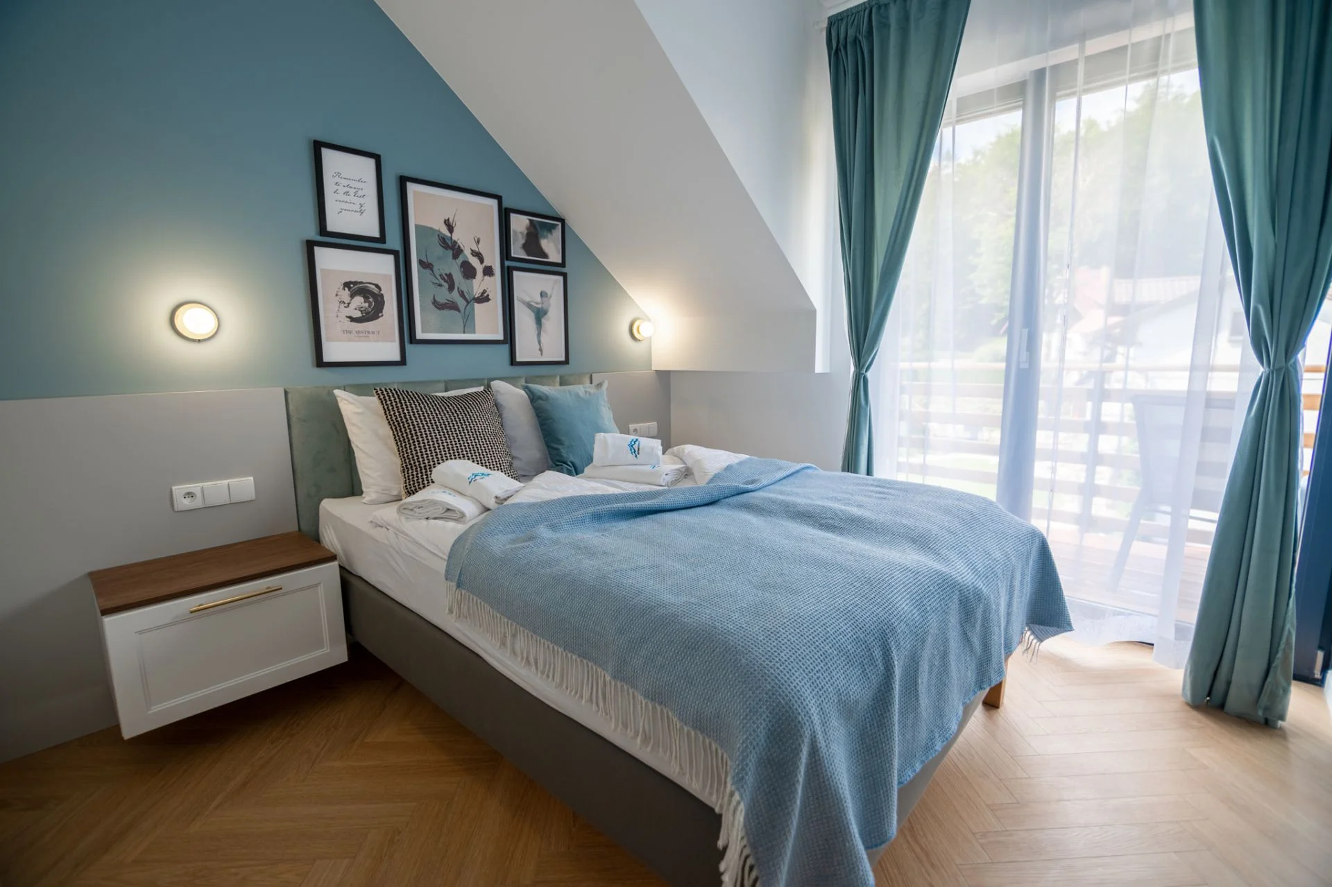 Apartmány až pro 6 osob ve Szklarske Porębě: sauna v ceně, možnost snídaní, blízko skiraeál i zábavní parky