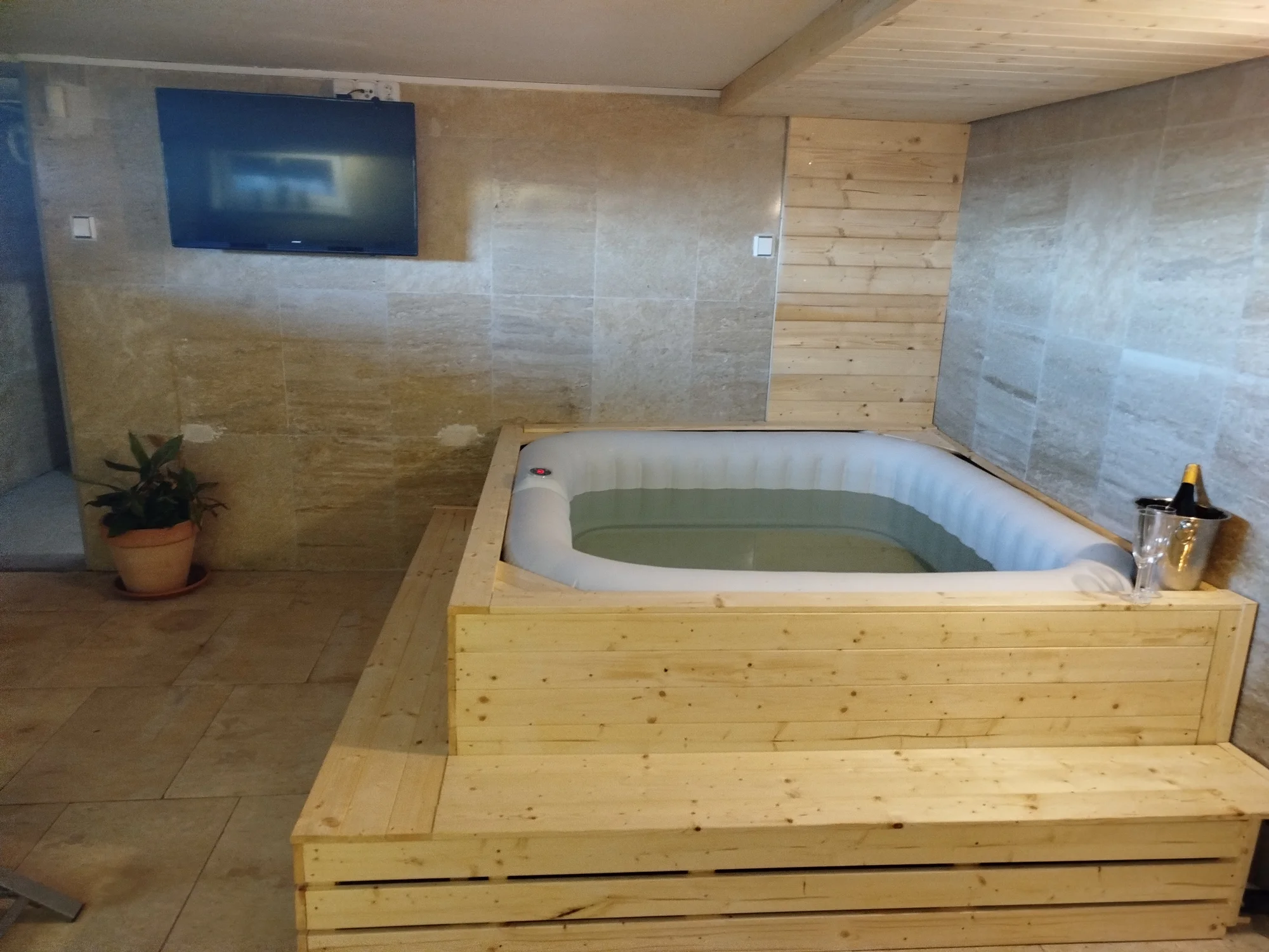 Aktivní relax na Šumavě: krásný penzion s výtečnou polopenzí i wellness