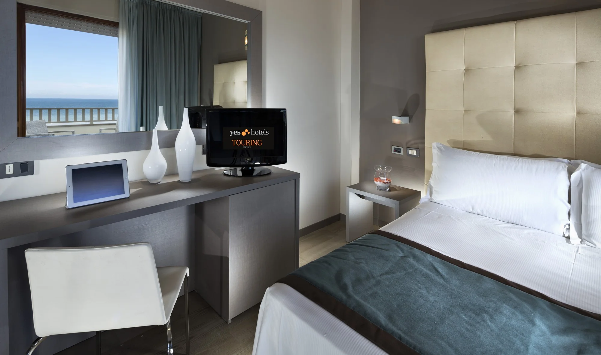 Dovolená v Itálii: hotel v Rimini s polopenzí a vnitřním bazénem