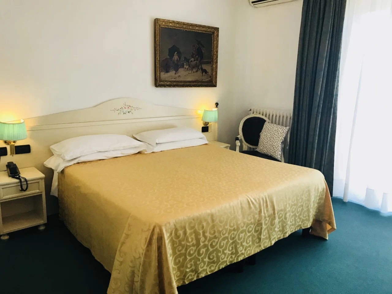 Relax v italském lázeňském městě Montegrotto Terme: 4* hotel s termálními bazény, saunou i polopenzí