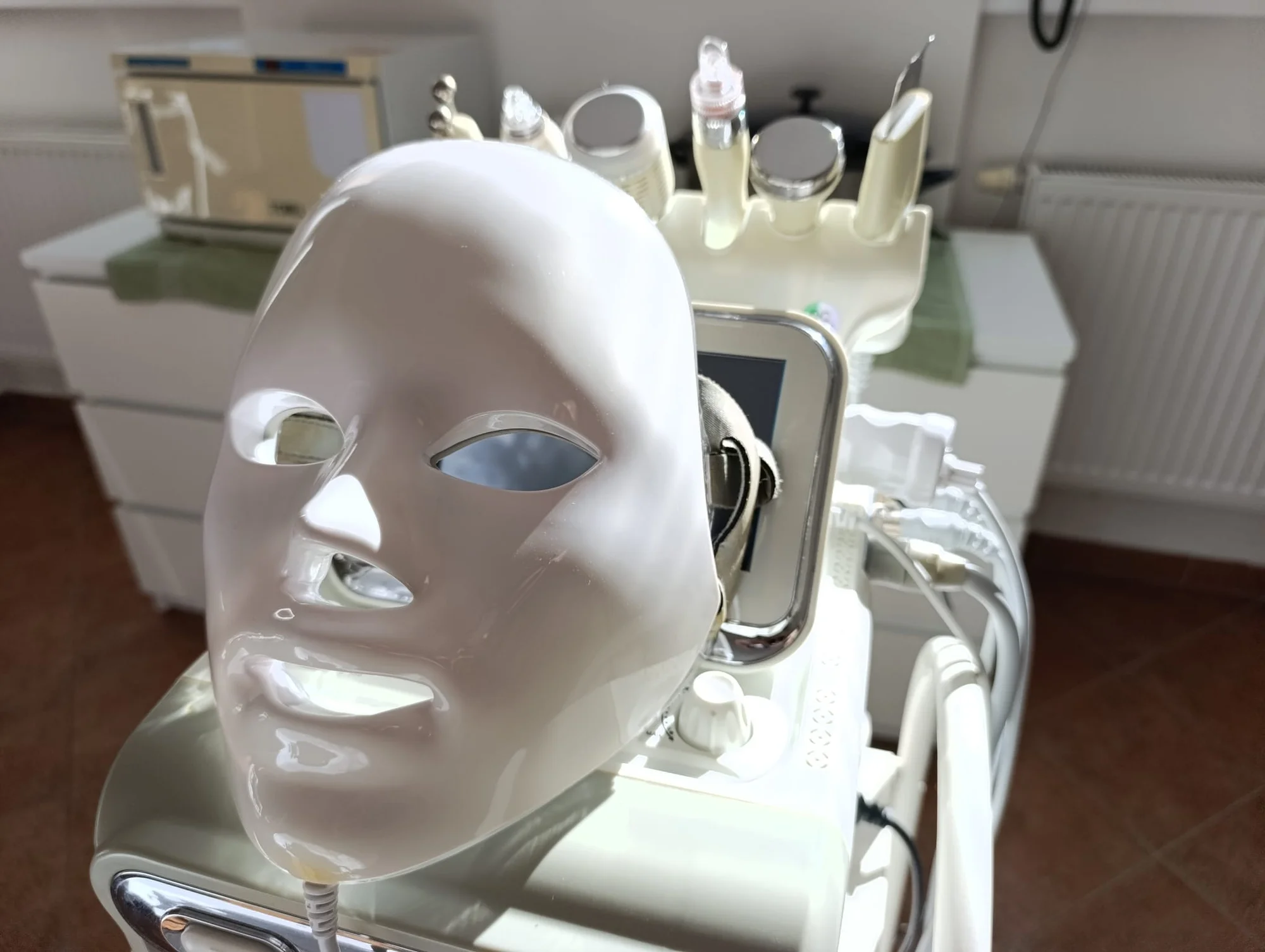 Kompletní kosmetická péče: masáž i hloubkové čištění