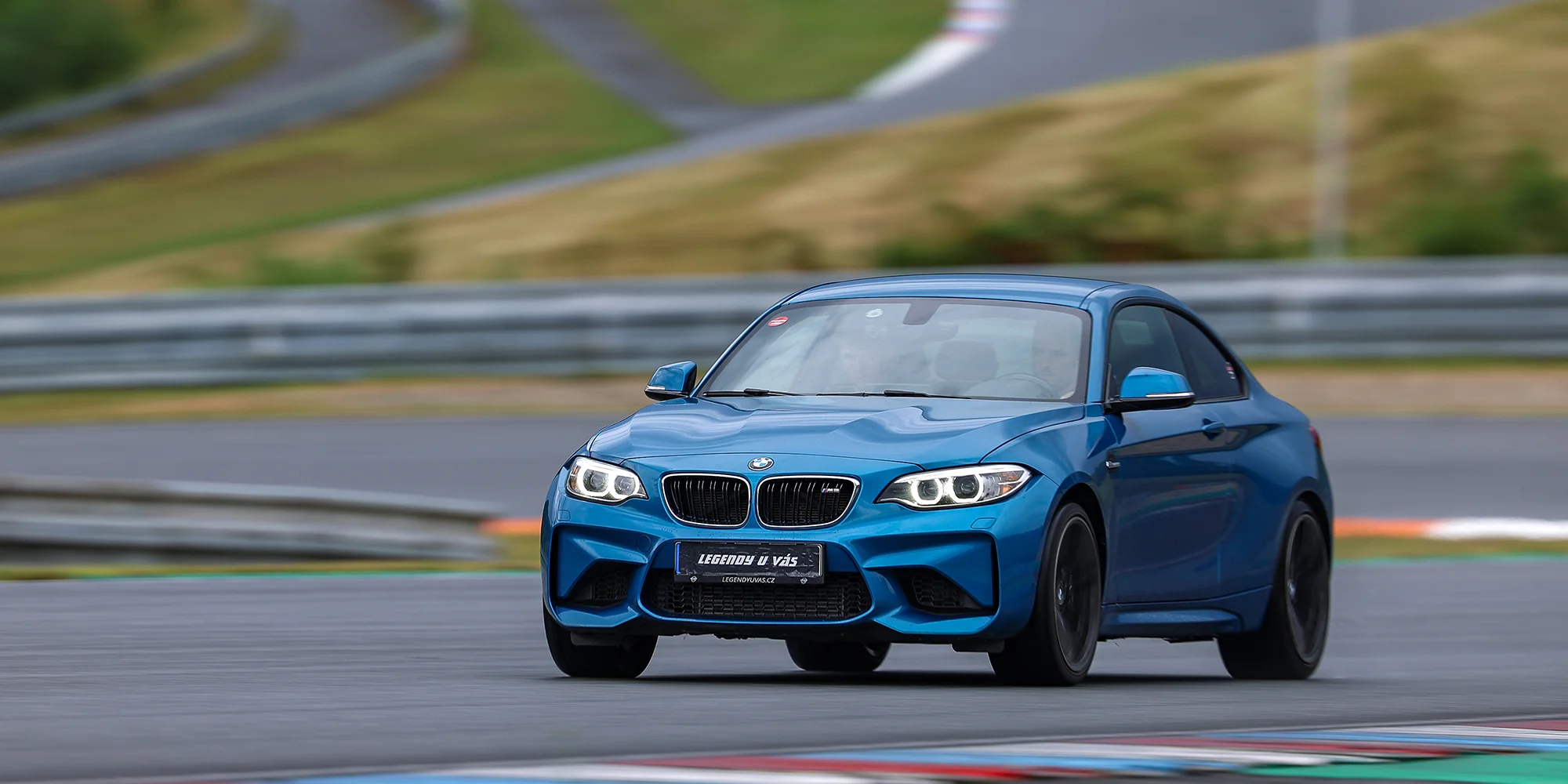 Jízda na okruhu v BMW M2 F87: Most, Brno, Sosnová nebo Hradec