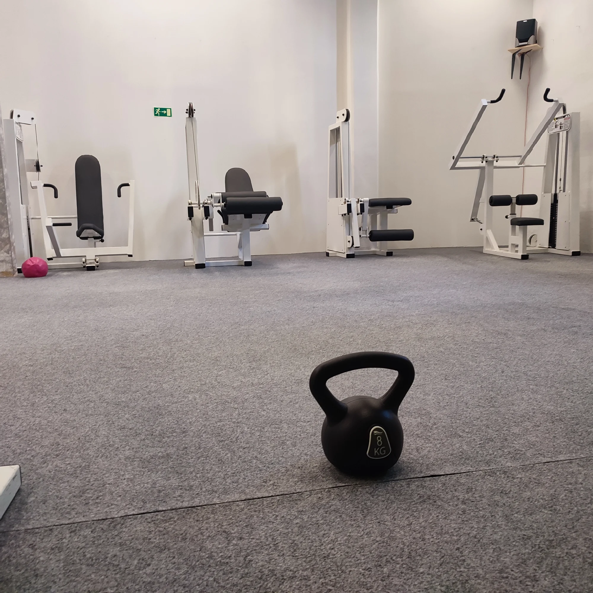 10 vstupů do tělocvičny pro ženy: lekce pro štíhlý pas, pilates, kruháč i posilovna