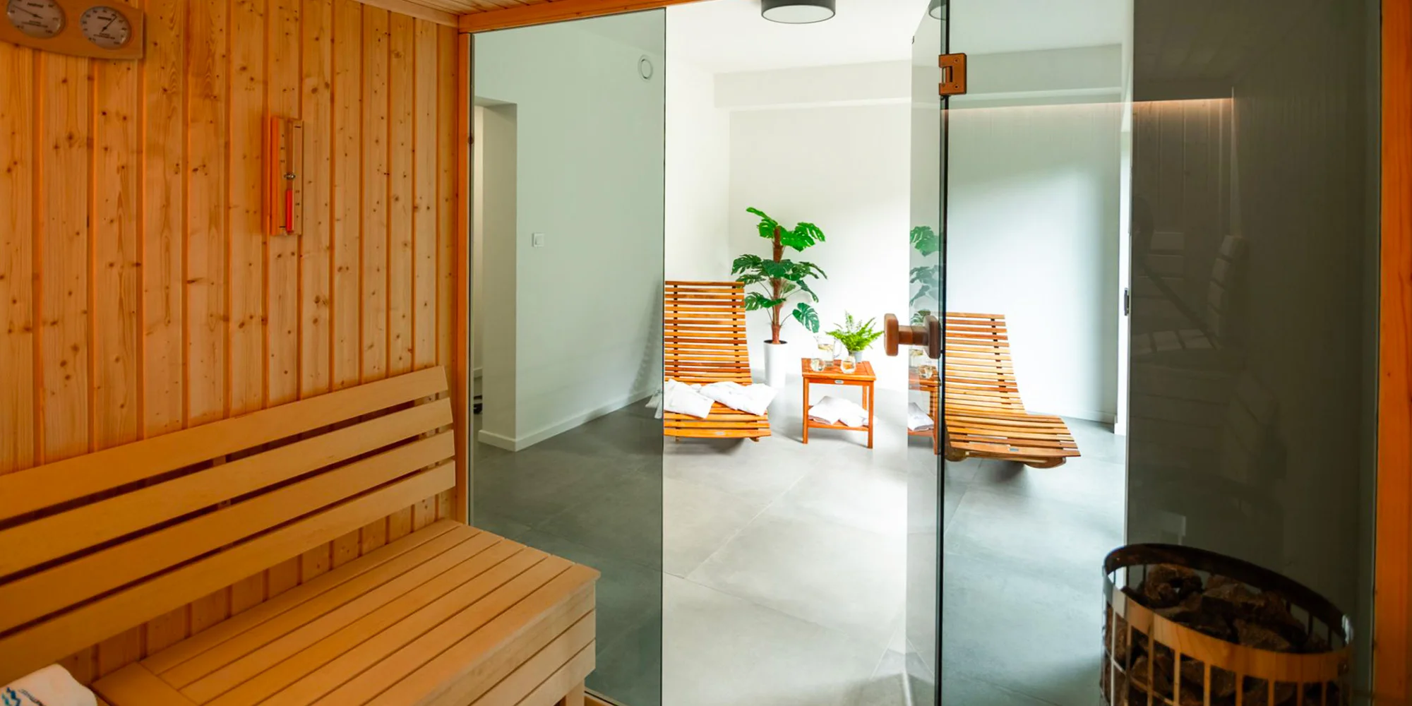 Apartmány až pro 6 osob ve Szklarske Porębě: sauna v ceně, možnost snídaní, blízko skiraeál i zábavní parky