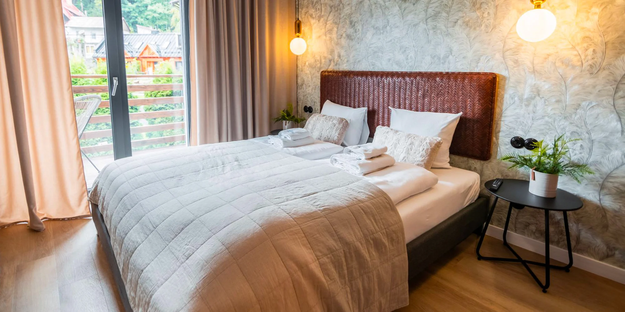 Apartmány až pro 6 osob ve Szklarske Porębě: sauna v ceně, možnost snídaní, blízko skiraeál i zábavní parky