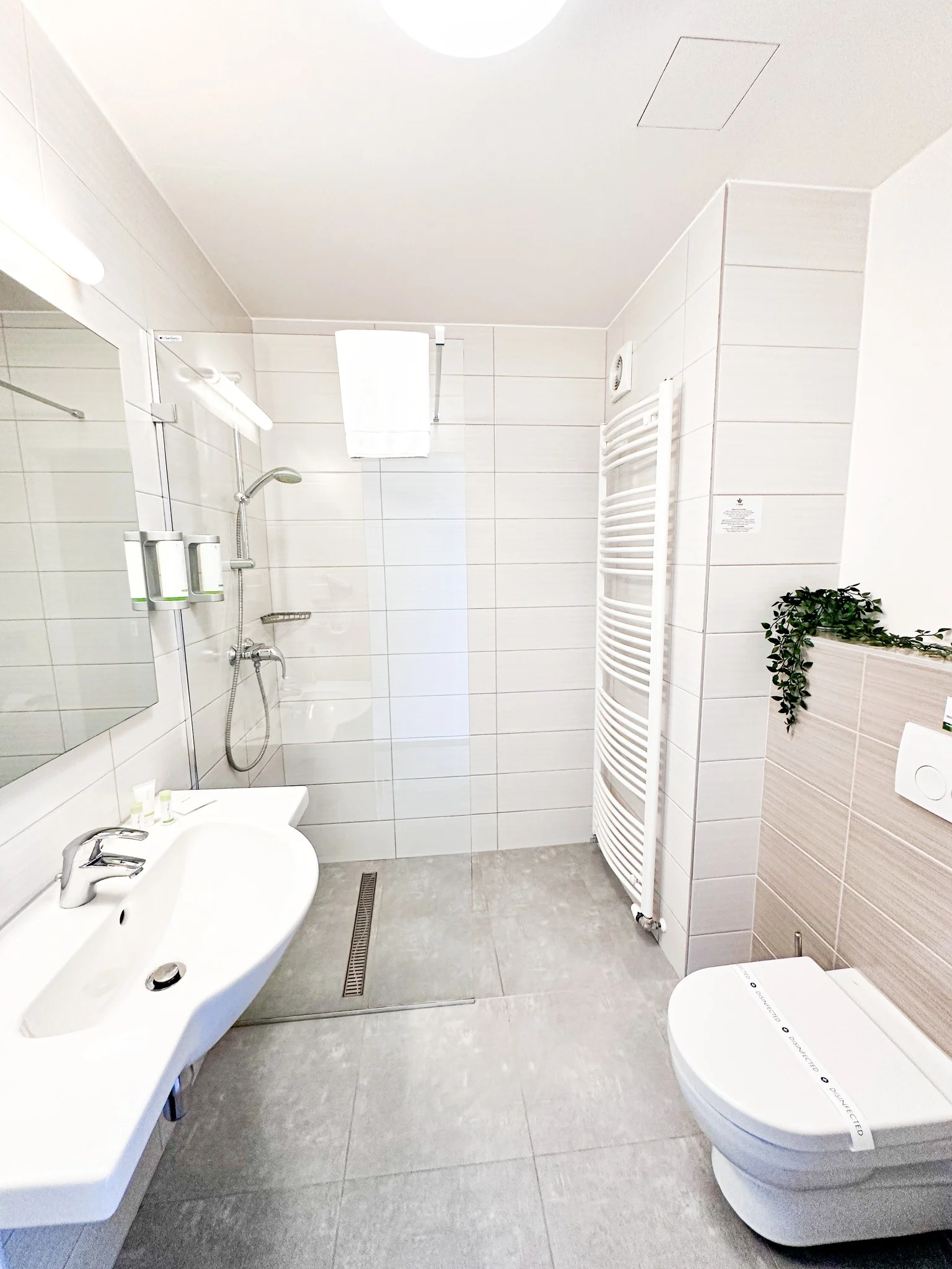 Luxusní hotel ve Velichovkách: bohaté snídaně, neomezený wellness i sport