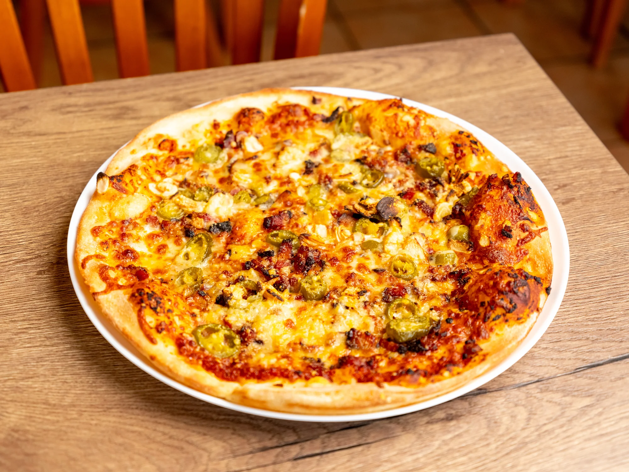 Klasická či obří pizza pro 1-6 osob: margherita, amatriciana, šunková, quattro formaggi a další