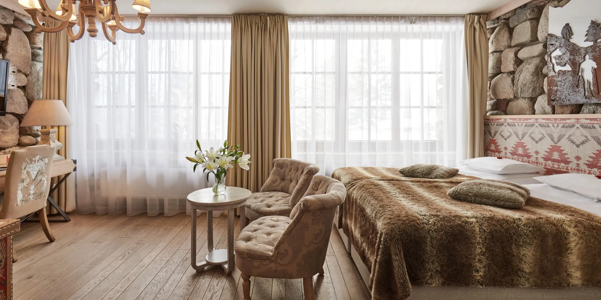 Luxusní 5* hotel v centru Zakopaného: neomezený wellness se saunami i vířivkami, polopenze