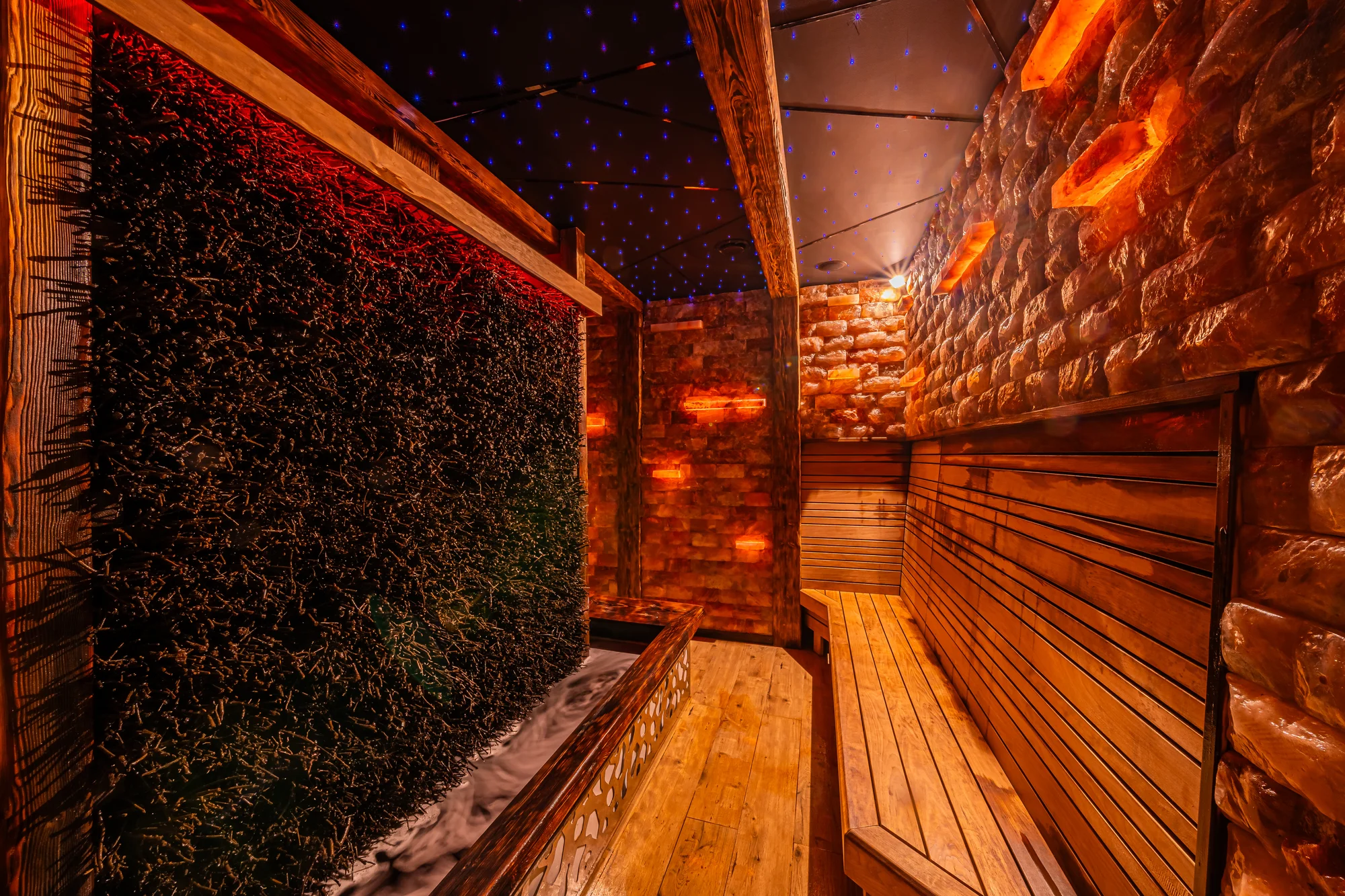 4* rodinný hotel s termálními lázněmi: polopenze, dětské hřiště i herna, 300 m od pláže