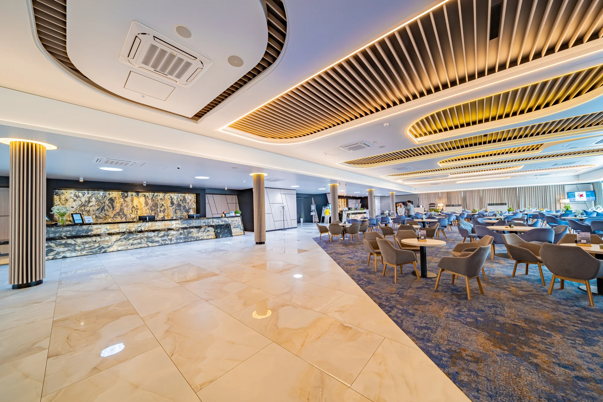 4* rodinný hotel s termálními lázněmi: polopenze, dětské hřiště i herna, 300 m od pláže