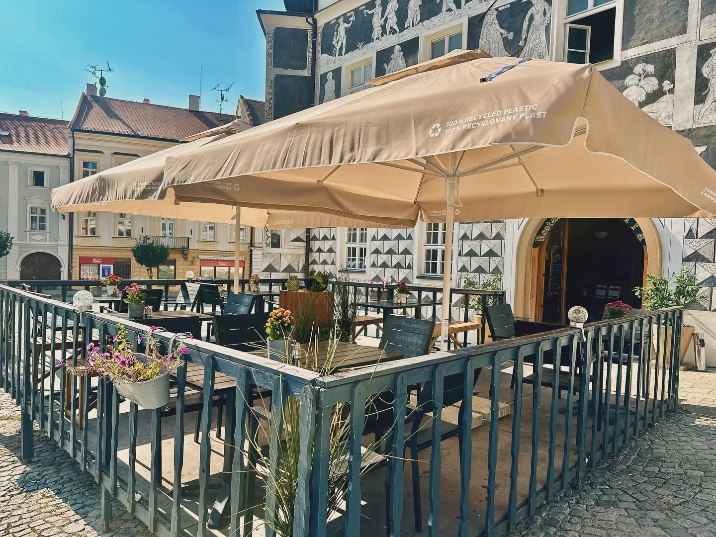 Vouchery na jakékoli pokrmy v hodnotě 500-1000 Kč do restaurace v centru Mikulova