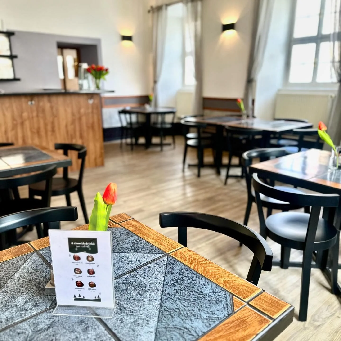Vouchery na jakékoli pokrmy v hodnotě 500-1000 Kč do restaurace v centru Mikulova