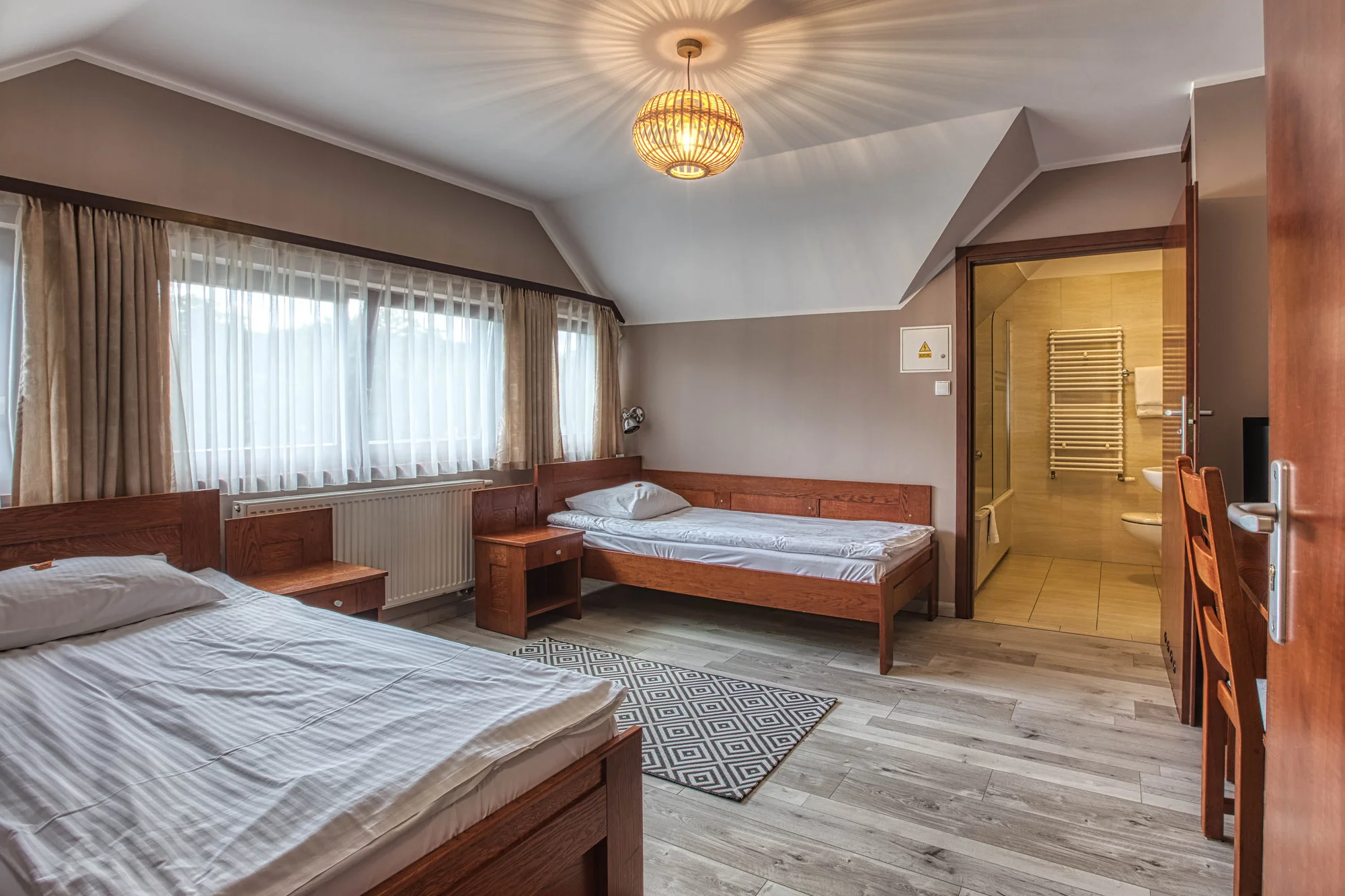 Dovolená u Baltu: hotel v Gdaňsku 10 km od historického centra, 14 km od Gdyně a 4 km od pláže