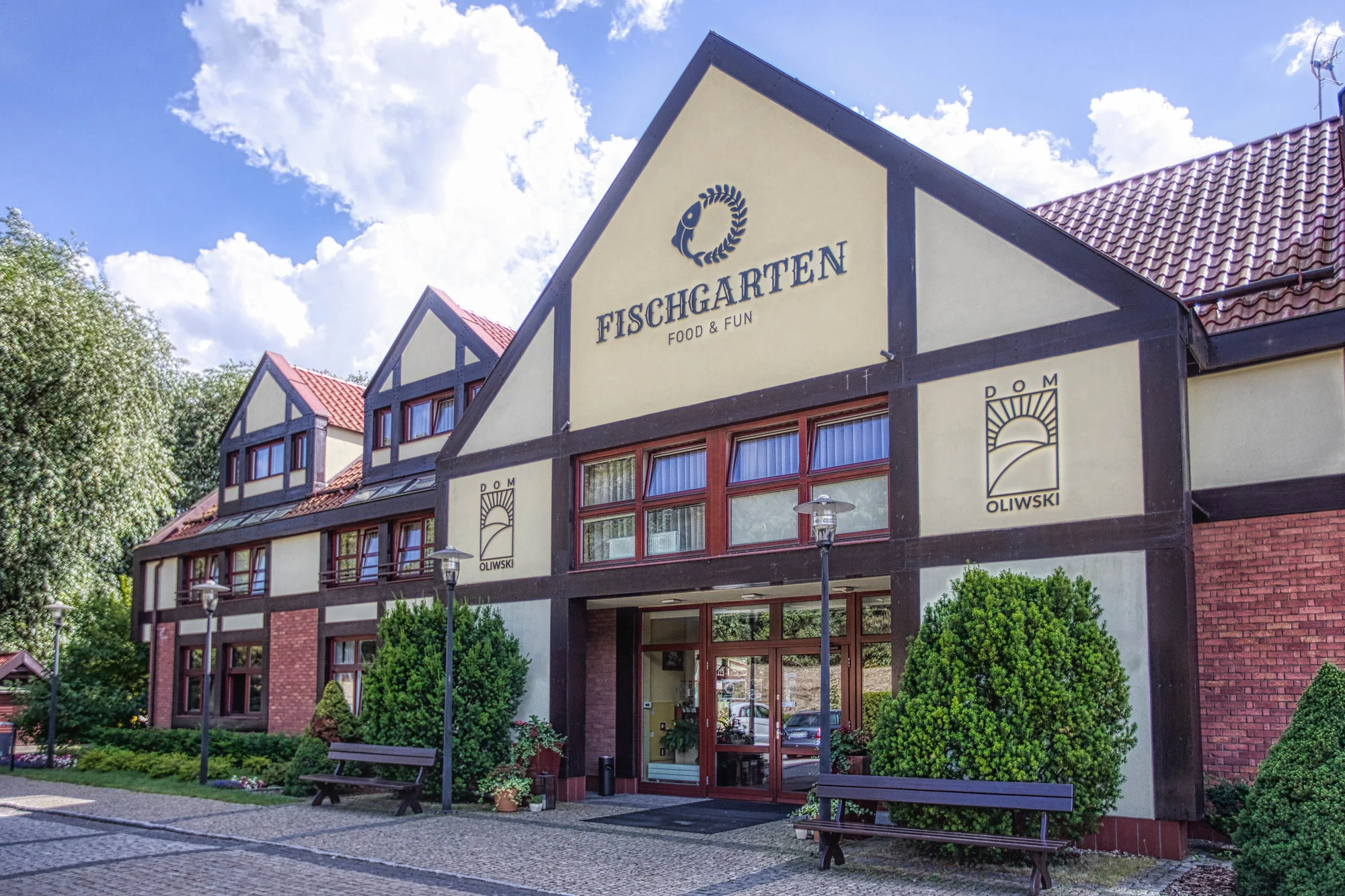 Dovolená u Baltu: hotel v Gdaňsku 10 km od historického centra, 14 km od Gdyně a 4 km od pláže