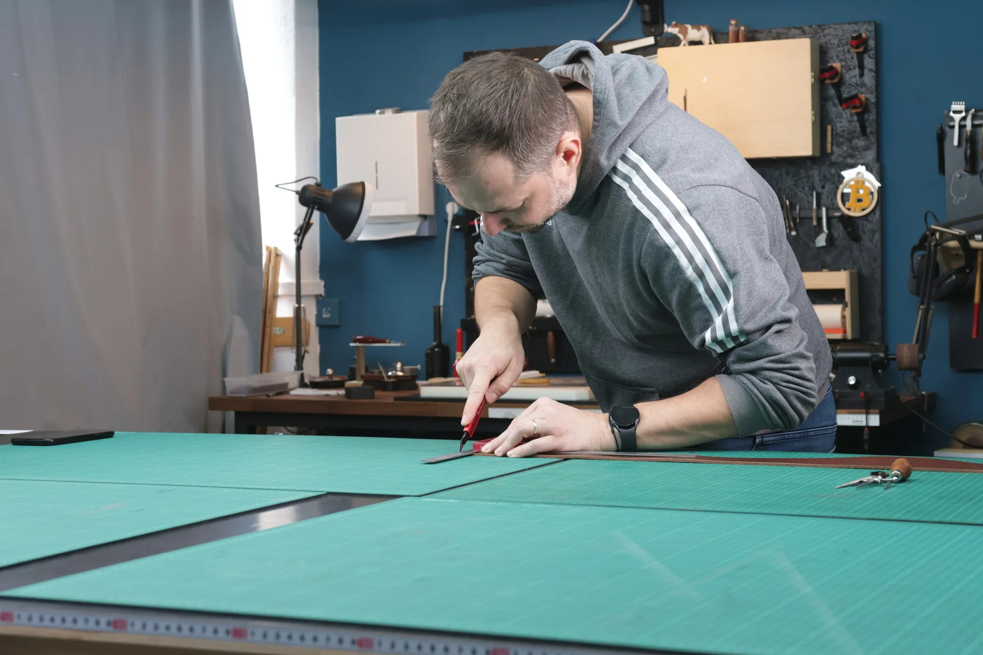 Zážitkový kurz výroby koženého pásku: 4–5 hod. rukodělné zábavy
