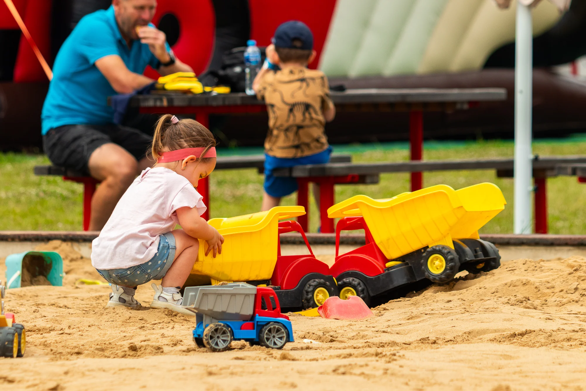 Vstup do BagrParku pro děti i dospělé: zábavní park, kde zkusíte řídit stavební stroje